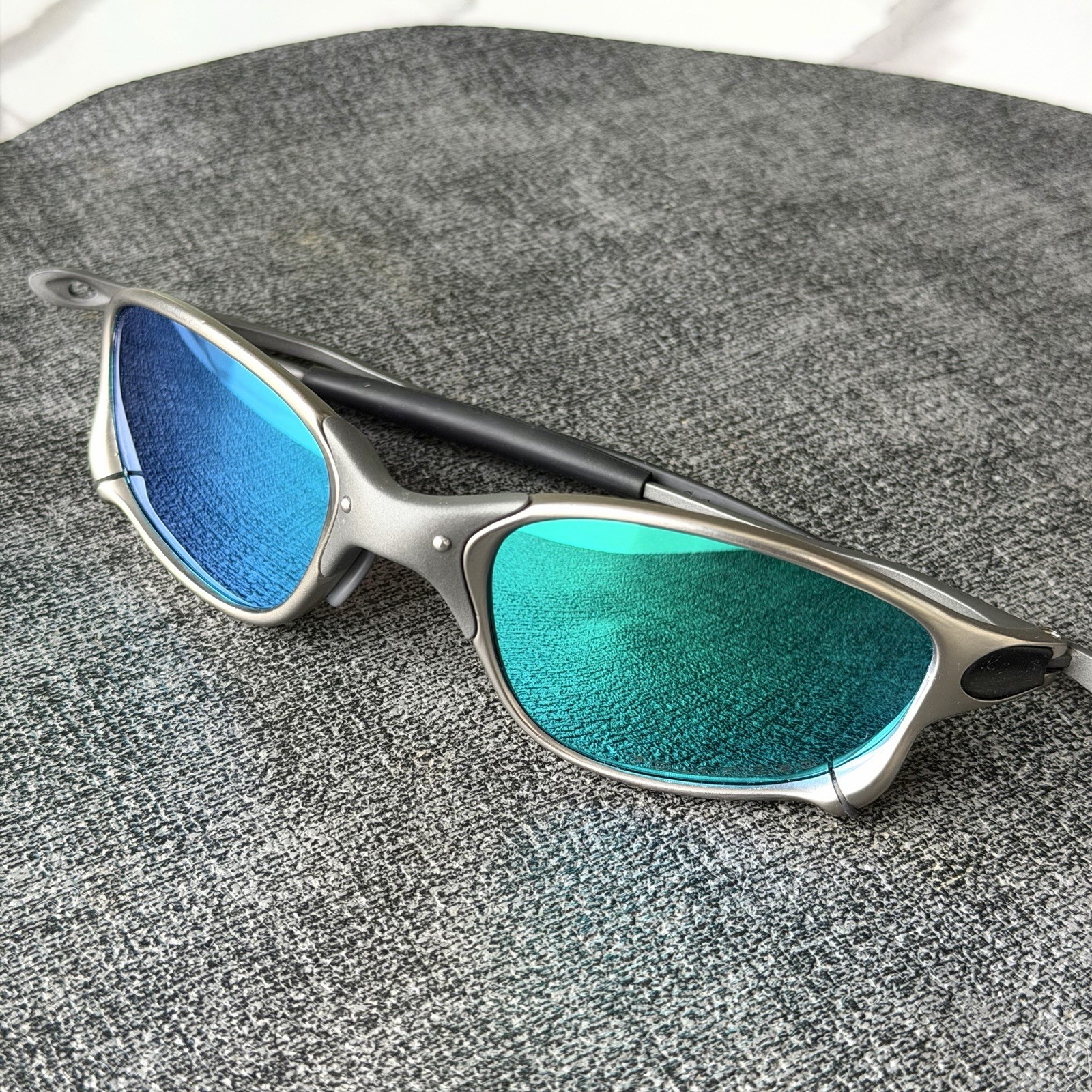 Oakley 4th Gen Juliet X-Metal Plasma Polarized Ice Iridium USA Sunglasses