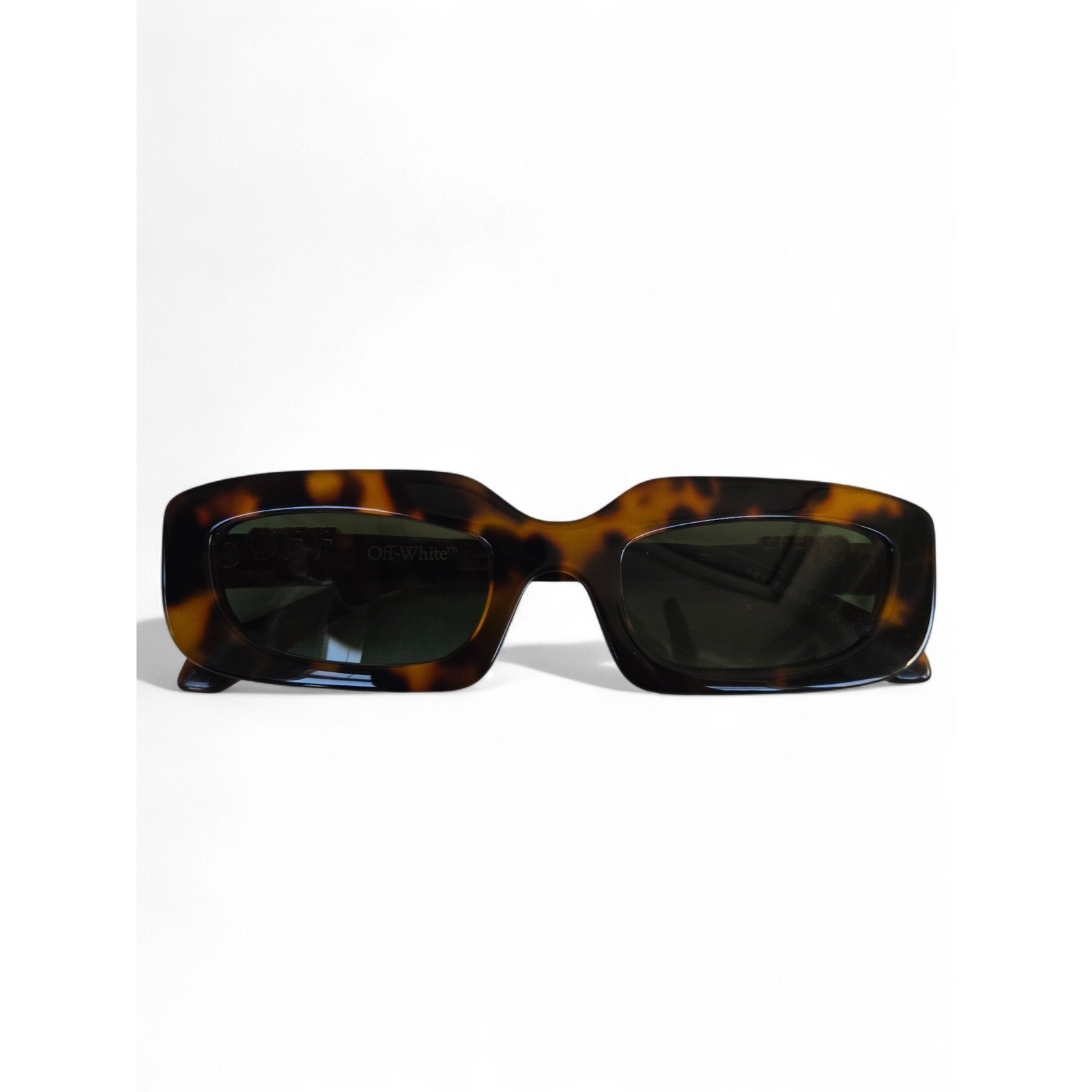 OFF WHITE Sunglasses the Renton Women’s Eyewear (MSRP $328)