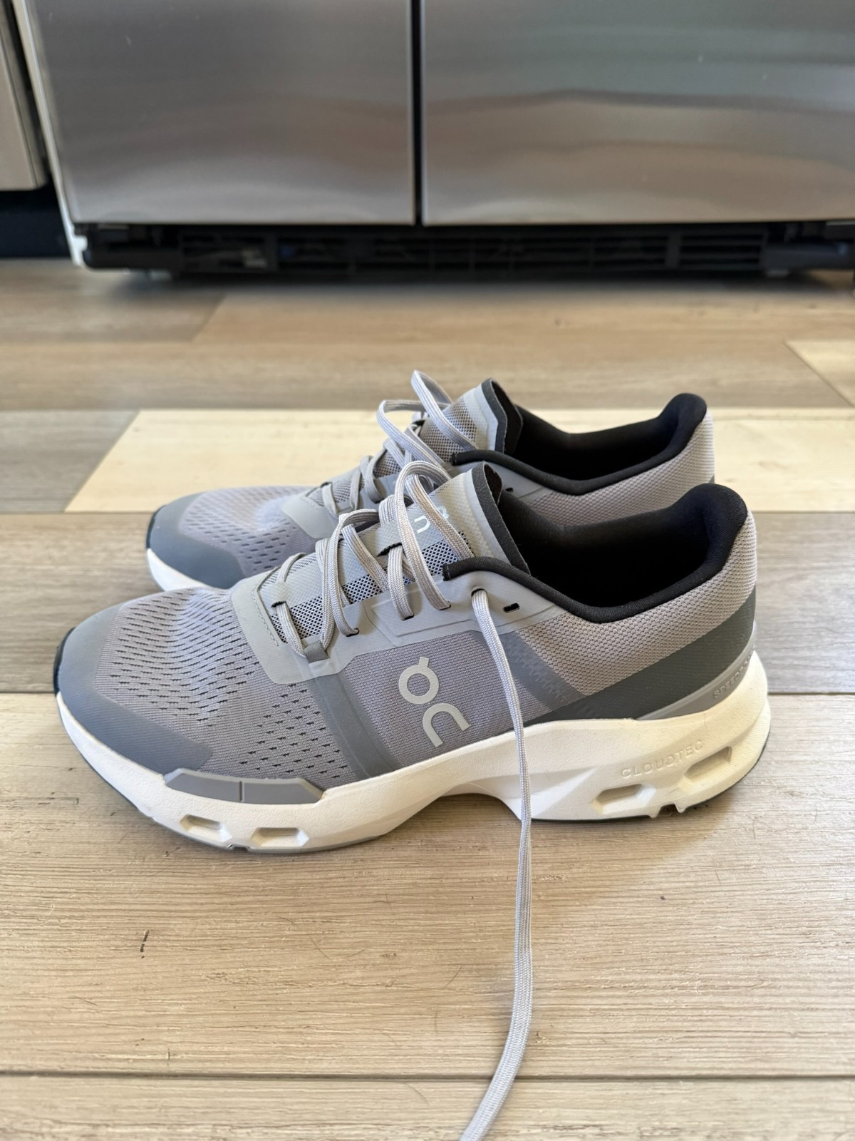 on cloudpulse – men’s size 10