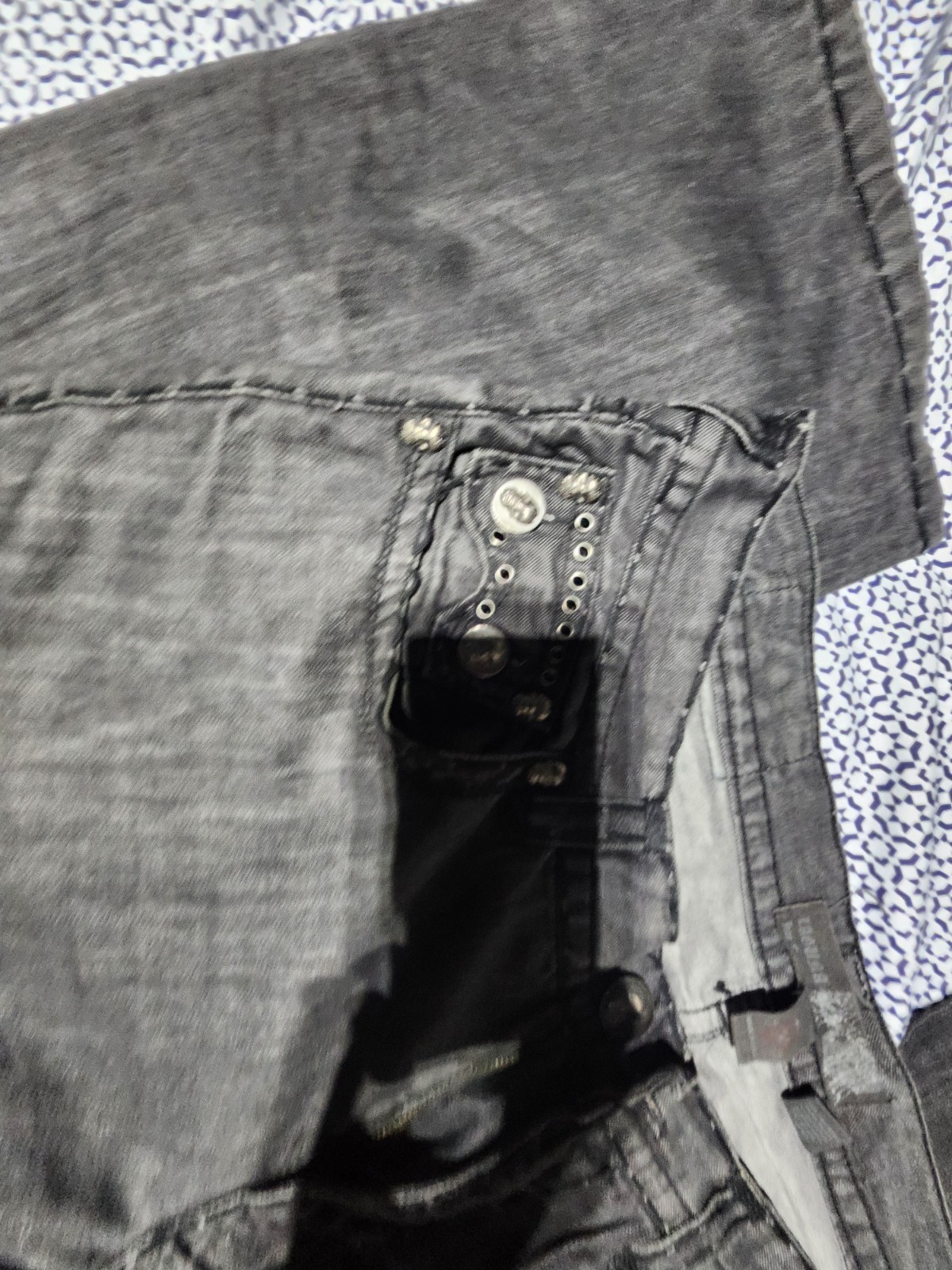 Laguna Beach Men’s Bootcut Jeans Gray Medium Wash Denim Relaxed Studded Logo
