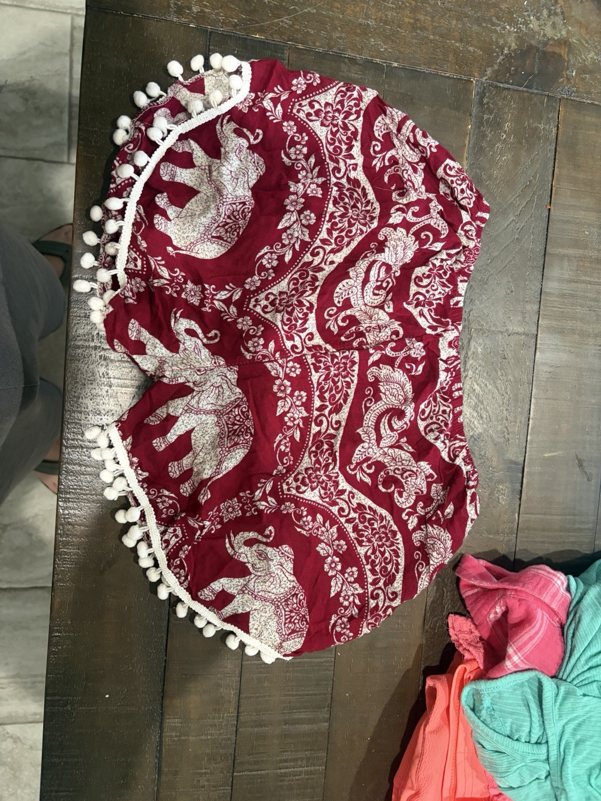RAYON Women’s Sleep Shorts S Red/White Paisley Elephant Pom-Pom Pull On