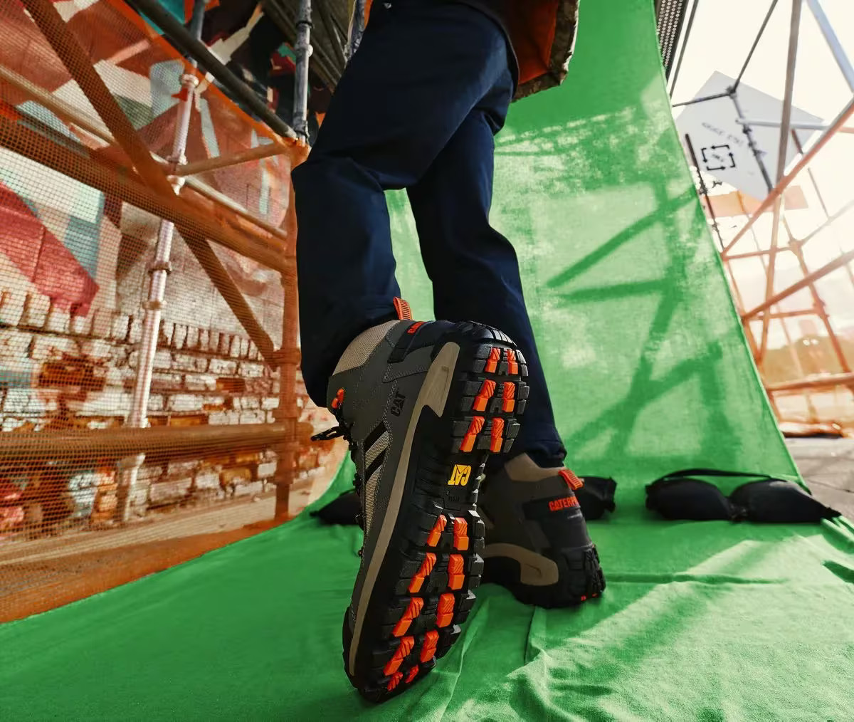 Caterpillar Men Invader Mid Vent Composite Toe Work Boot Shoes