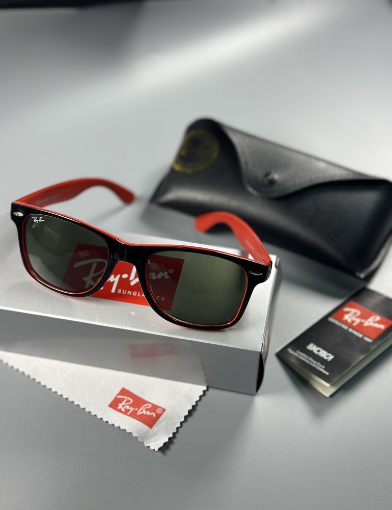 Ray-Ban Wayfarer RB2140 Black Red Edition Sunglasses Green Lenses & Accessories
