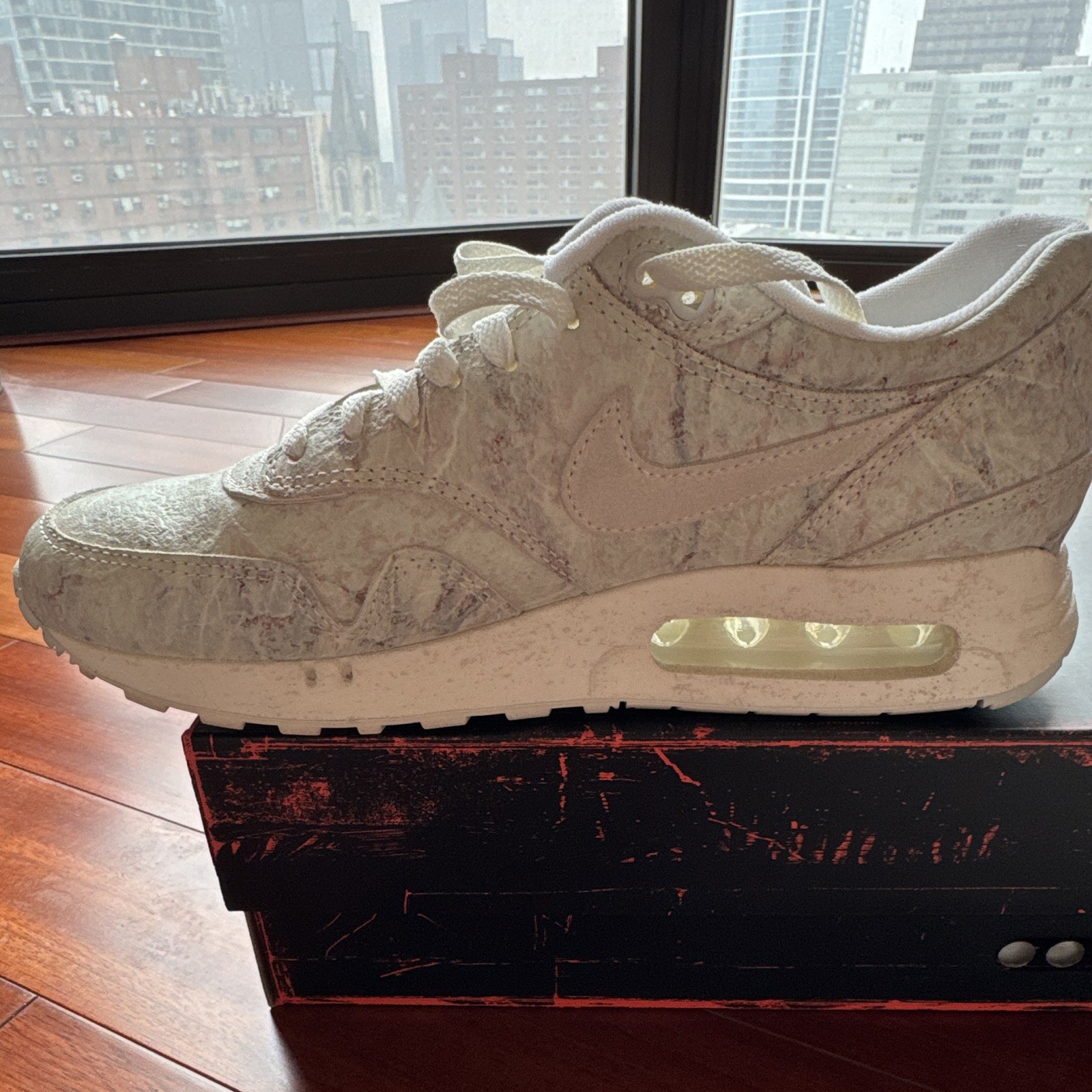 Nike Air Max 1 ’86 OG Big Bubble Museum Masterpiece FZ2149-100
