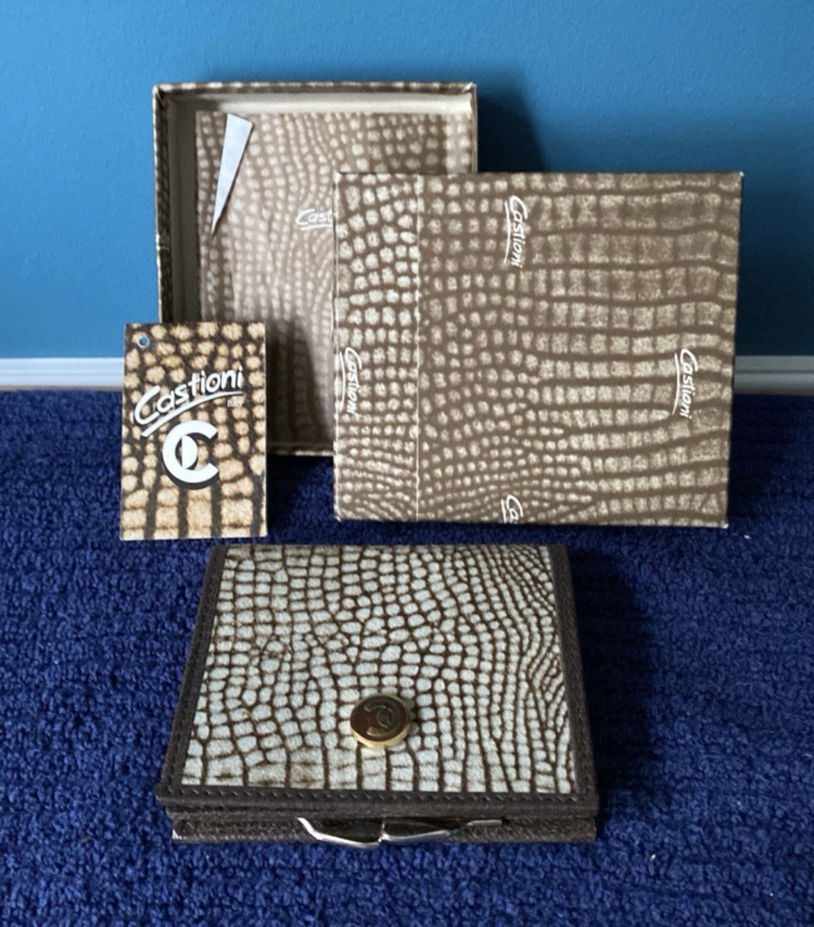 Castioni Made in Italy Crocodile Bi-Fold Snap Wallet Card Slots Brown Beige