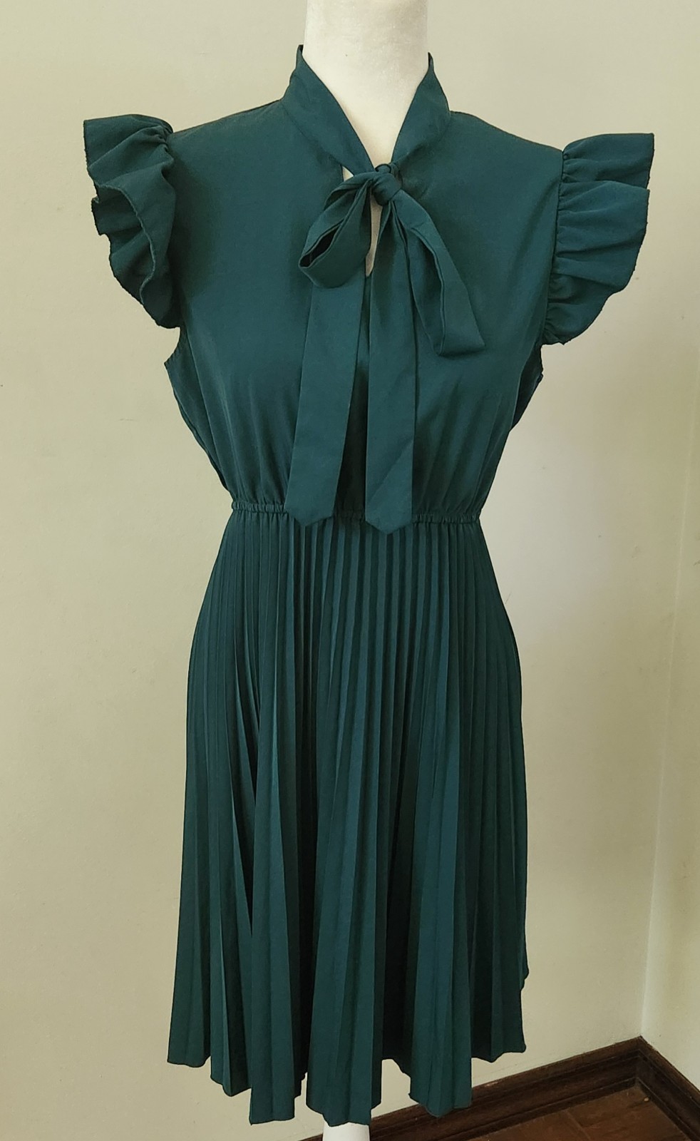 dresses for women wedding guest emerald green pleated a line dress