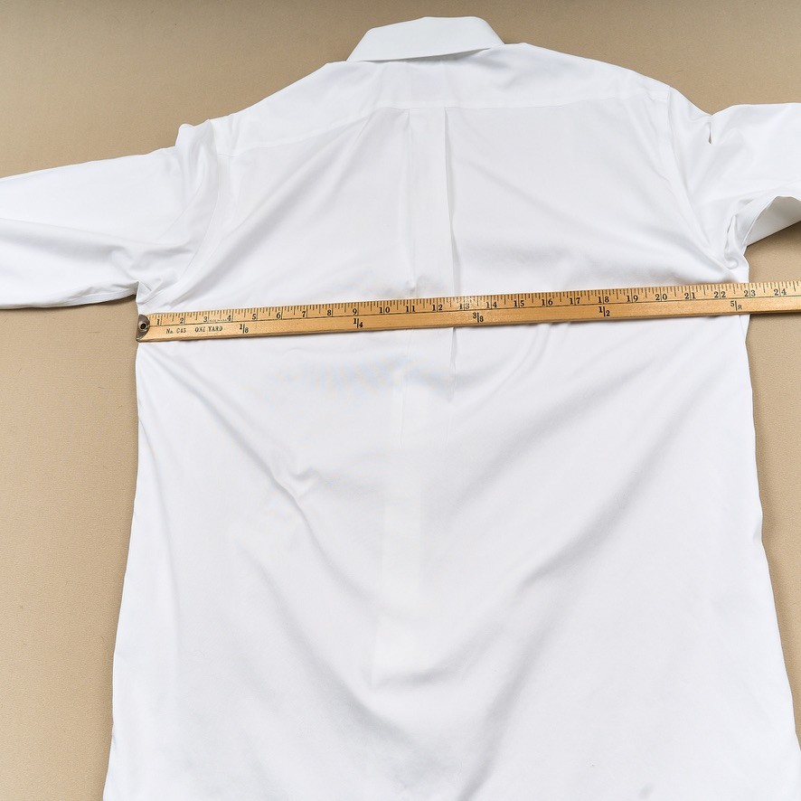 Brooks Brothers White Dress Shirt 15.5 / 34 Classic Fit Non Iron Button Up