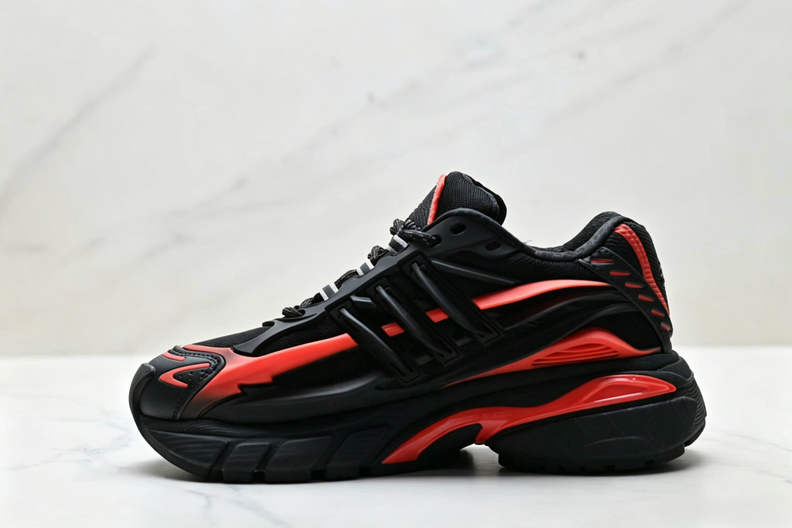 KK3240 Adidas Adistar Jellyfish Black and Red