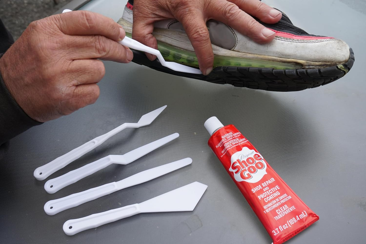 Shoe Goo Clear Shoe Repair Adhesive Bundle: Includes 10 Snip Tip Applicators and