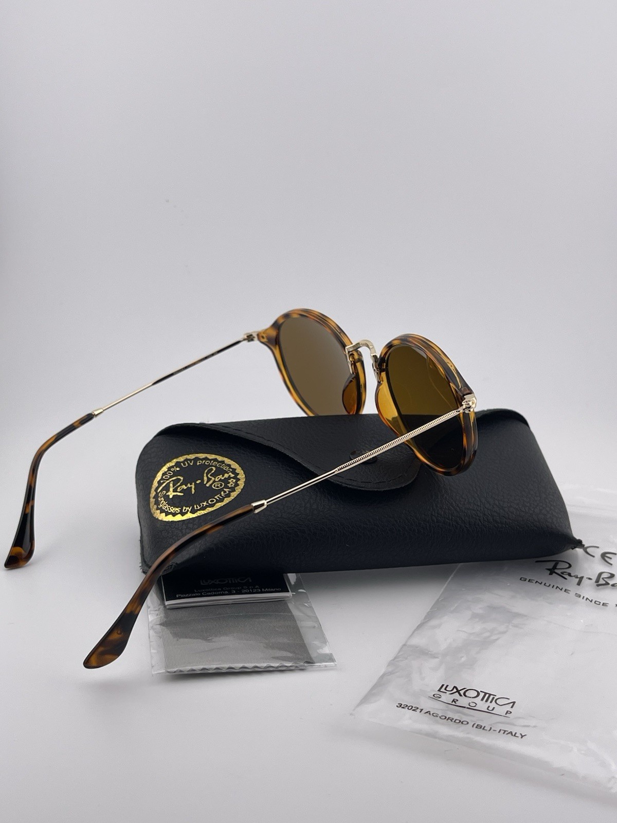 New Ray-Ban Round Fleck RB2447 Sunglasses