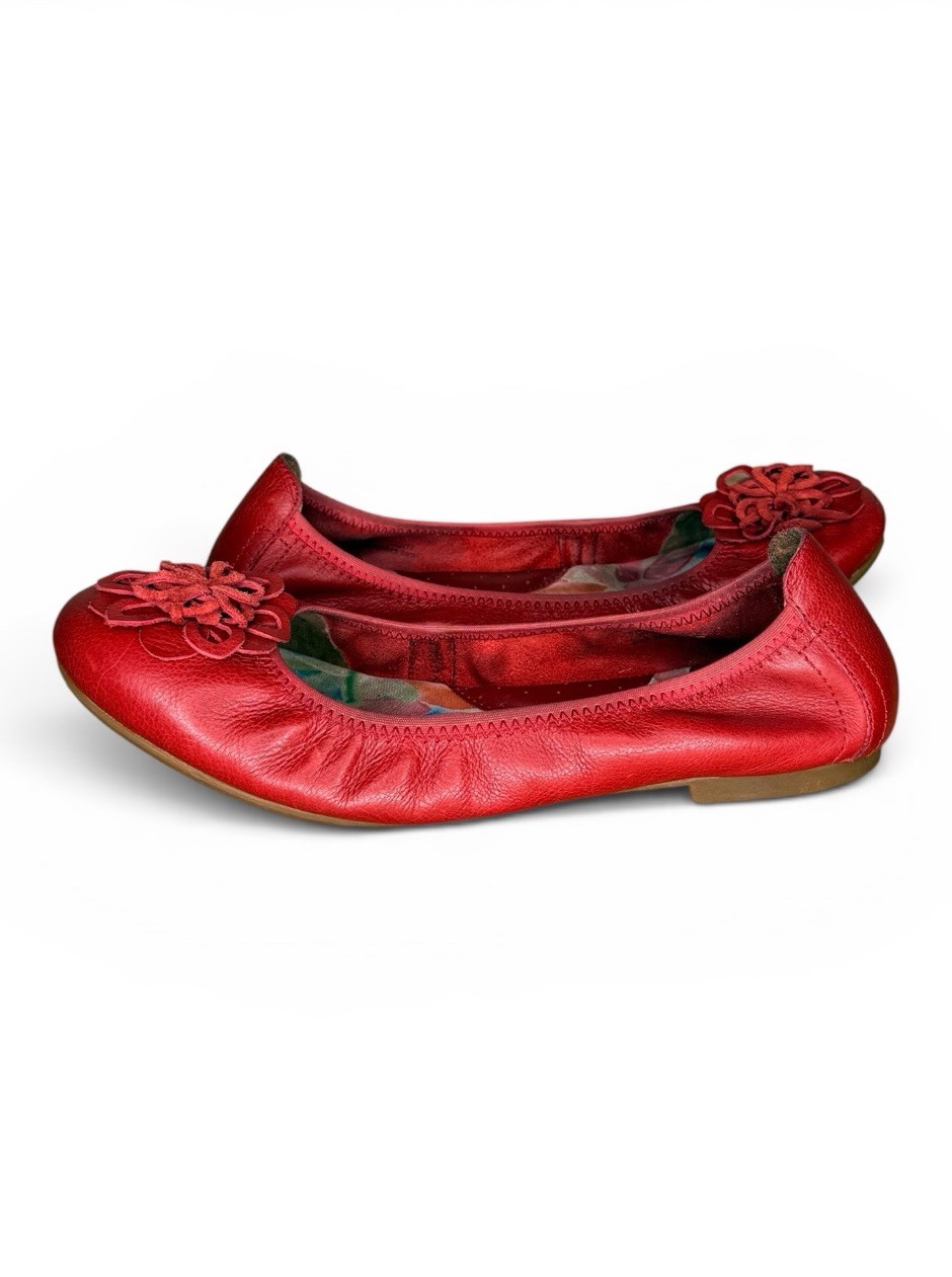 Born Julianne Floral Ballet Flats Red Leather Size 8.5 Comfort Slip On Boho