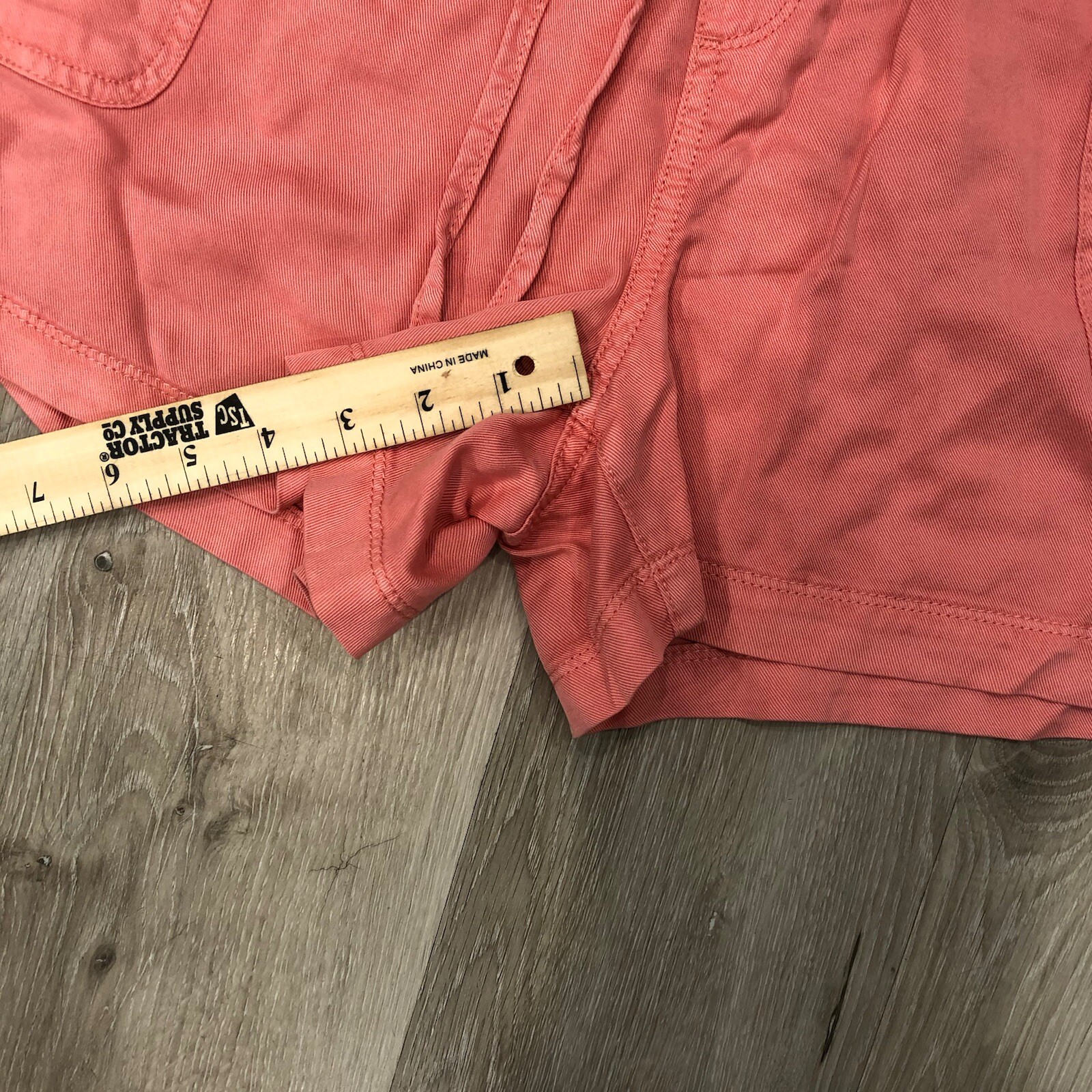 Gap Mid (8.5-10.5 in) Rise Shorts for Women Sz L