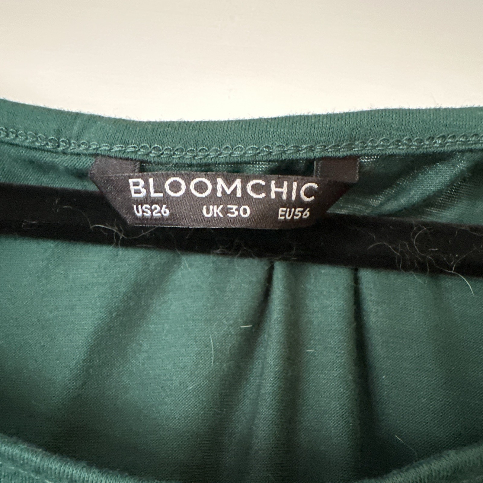 BLOOMCHIC Green Plus Size 26 Knit Top Boat Neck 3/4 Flare Sleeve