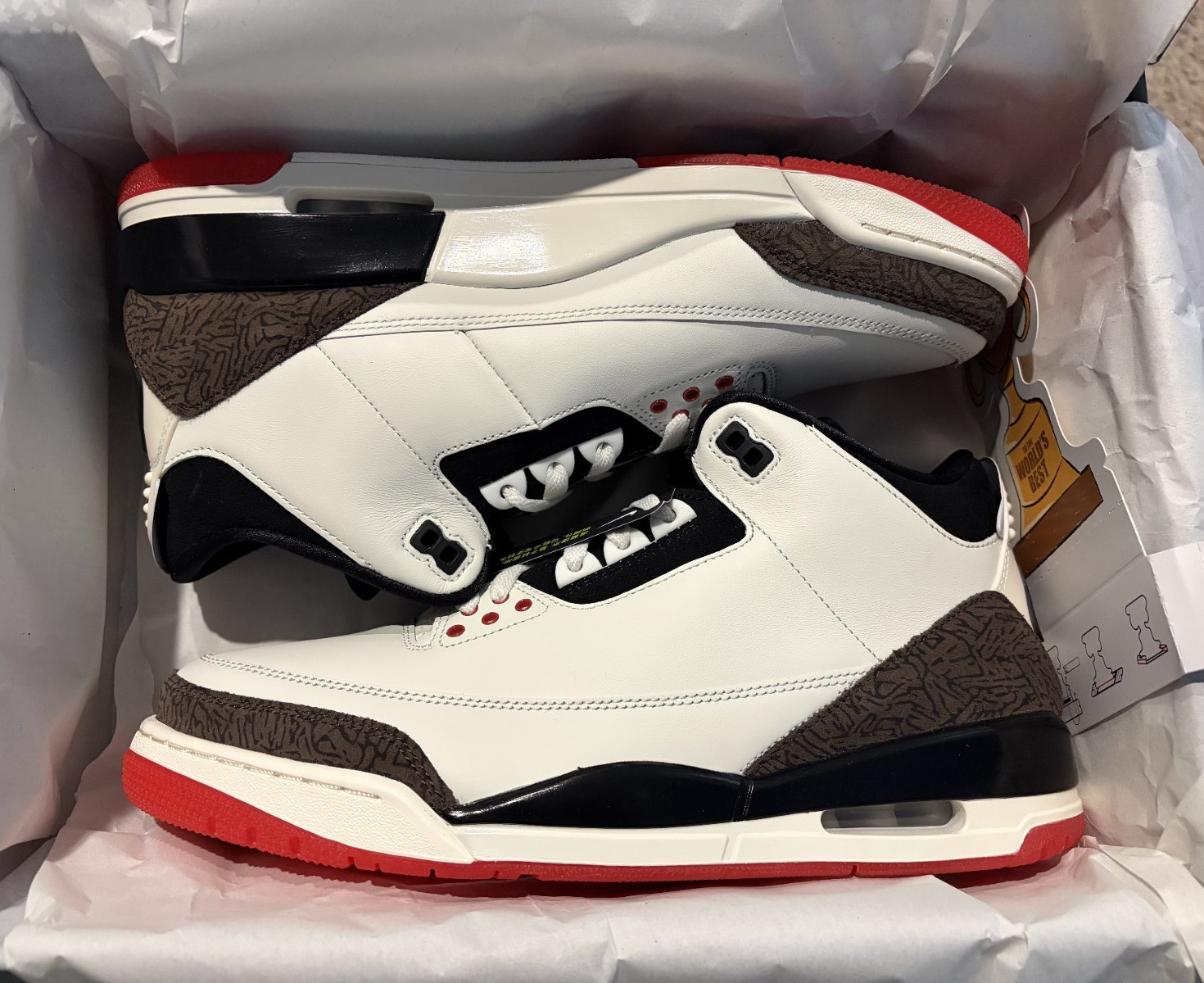 Jordan Air Jordan 3 Retro OG “World’s Best Dad” Sail/Black Red IF4396-103