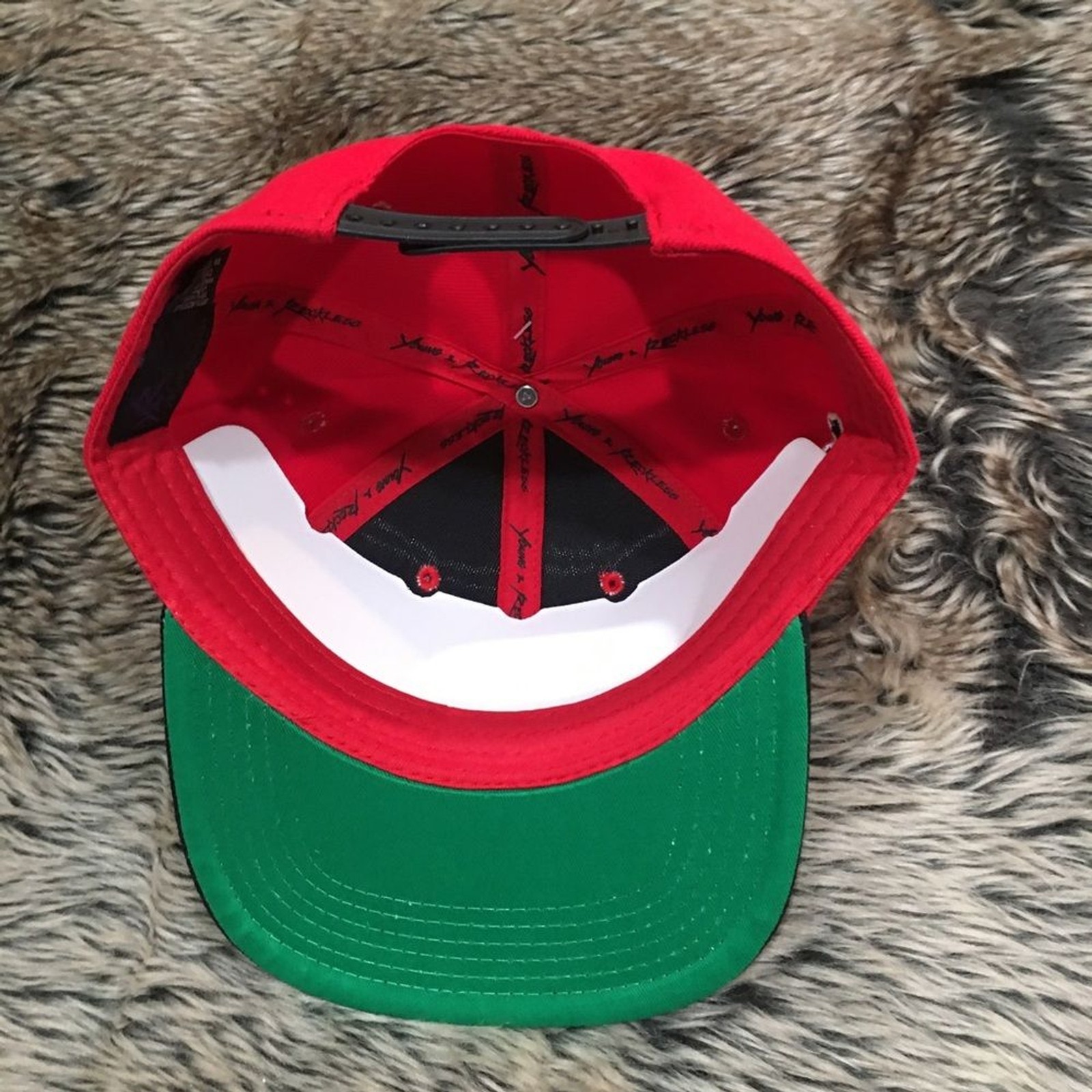 Y&R Young and Reckless Los Angeles Snapback Hat Black Red Cap!!! NWT