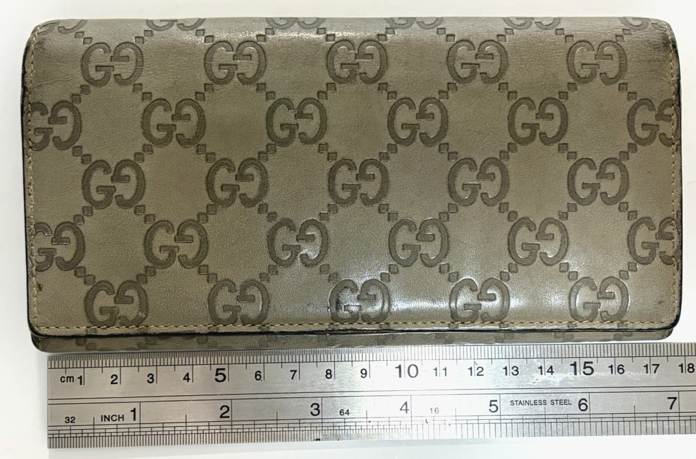 Gucci Guccissima GG Monogram Leather Long Wallet Bi-fold Made in Italy Gray
