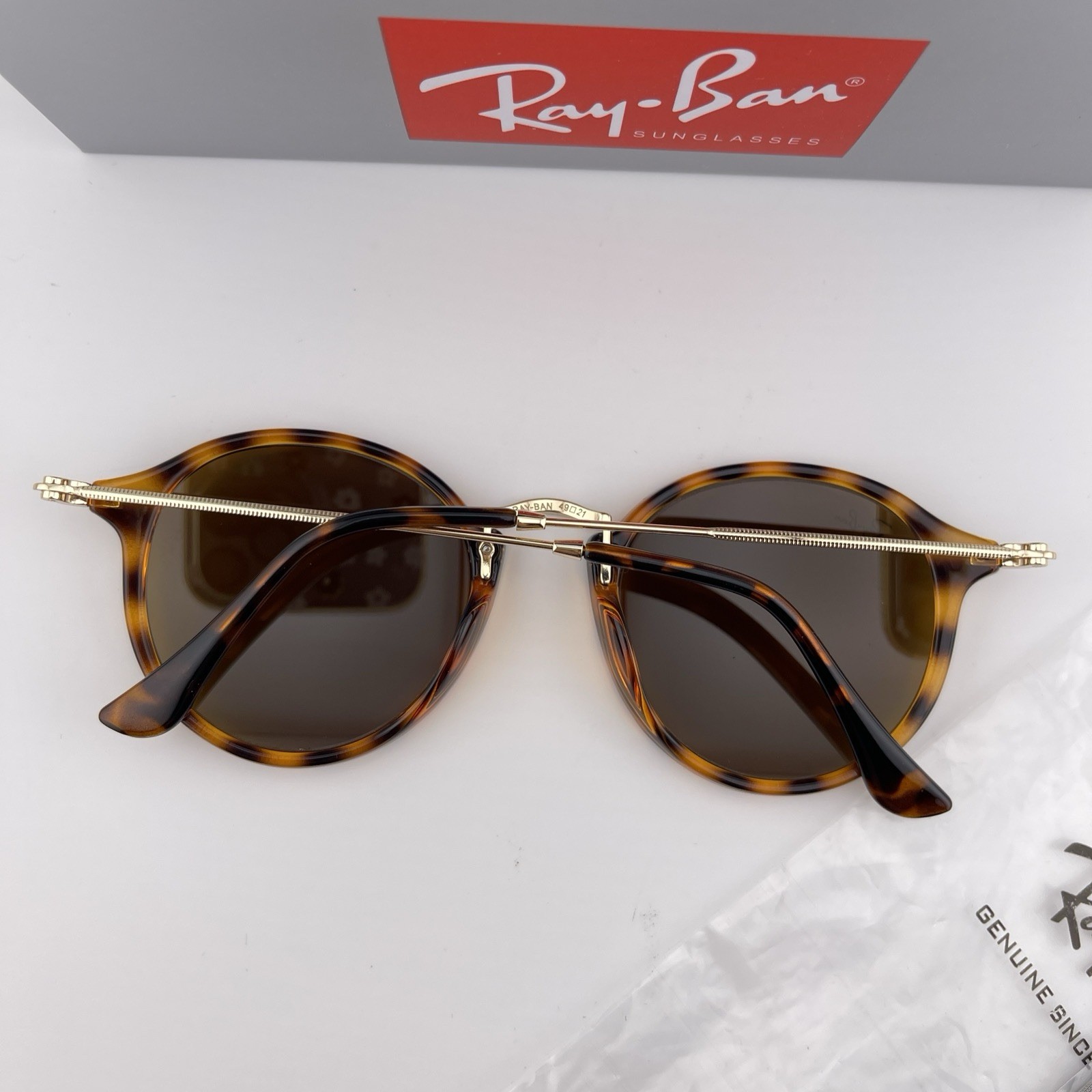 New Ray-Ban Round Fleck RB2447 Sunglasses