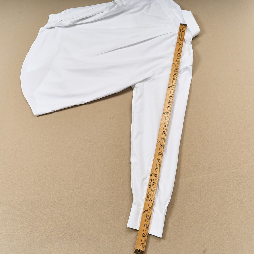 Brooks Brothers White Dress Shirt 15.5 / 34 Classic Fit Non Iron Button Up