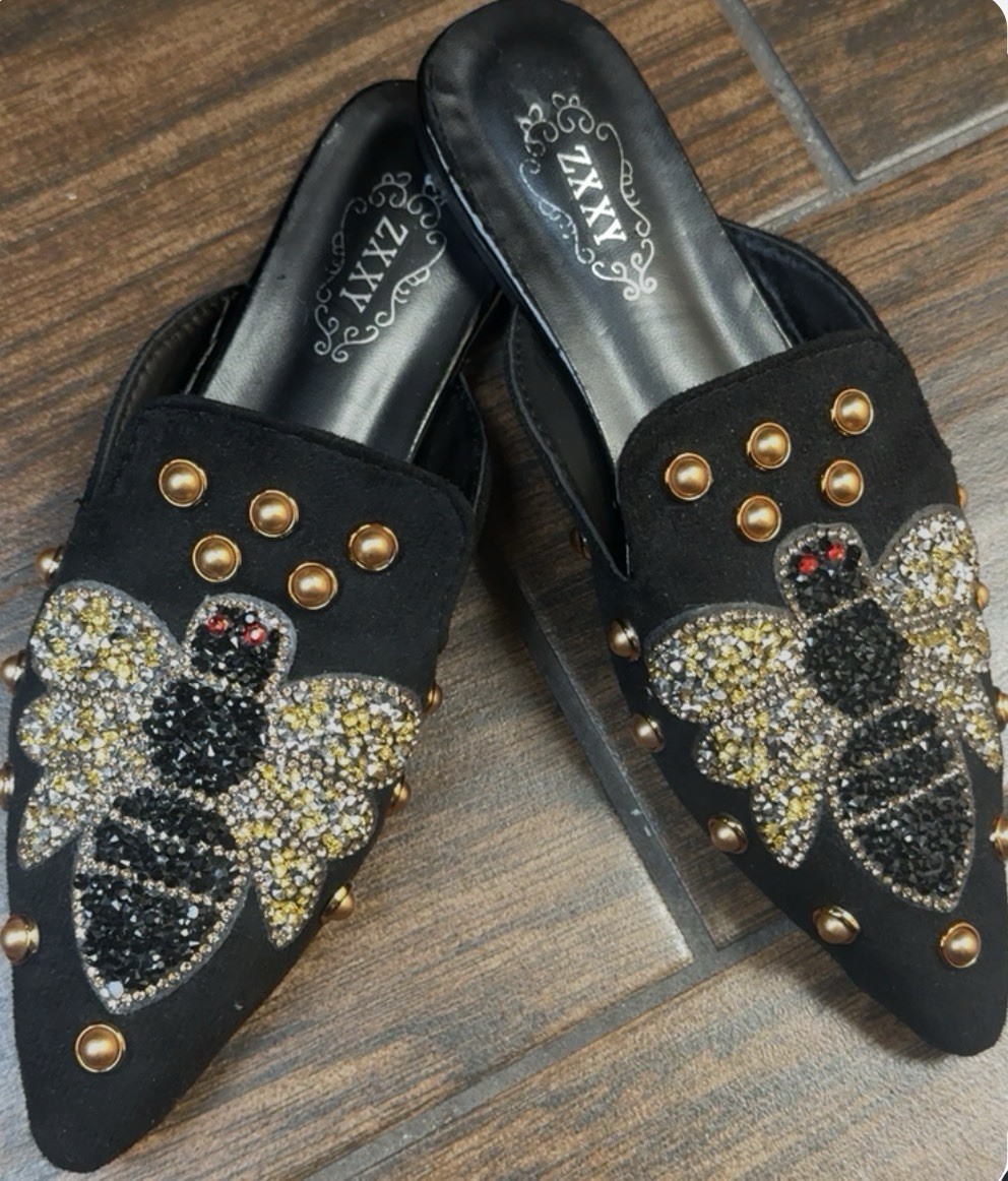 Women’s Size 37 Rhinestone Bee Mule Flats.