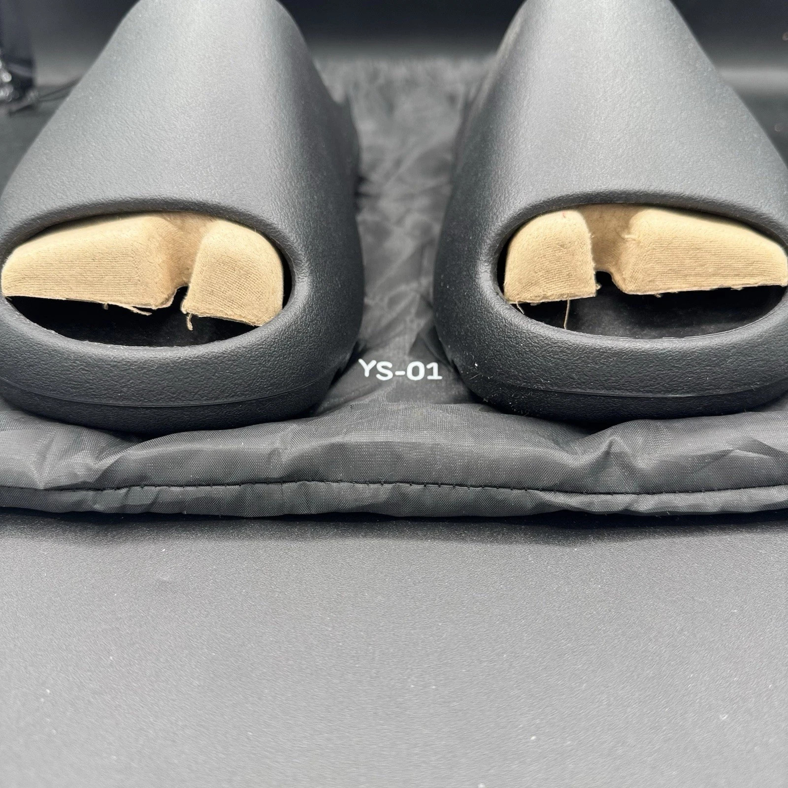 Yeezy Slide YZY YS-01 Black AUTHENTIC NEW 100% Authentic Sizes 7-11 Mens
