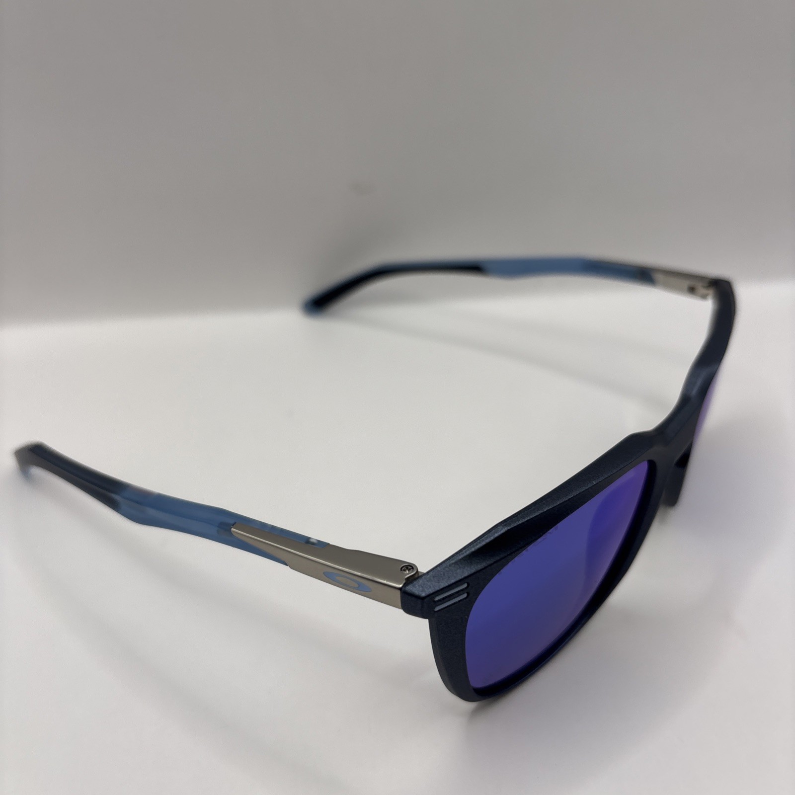 New OAKLEY THURSO Blue Steel PRIZM Sapphire Blue Lens Sunglass OO9286-0754