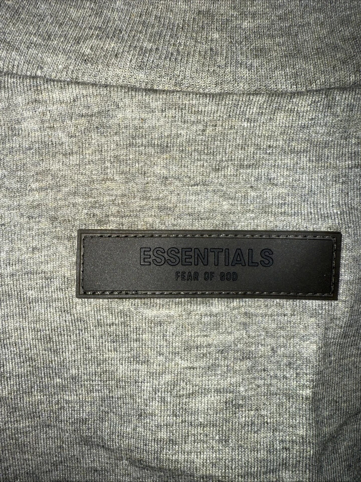 NWT FEAR OF GOD ESSENTIALS T-SHIRT SS22 “Dark Oatmeal” AUTHENTIC (SIZE XXS-XXL)