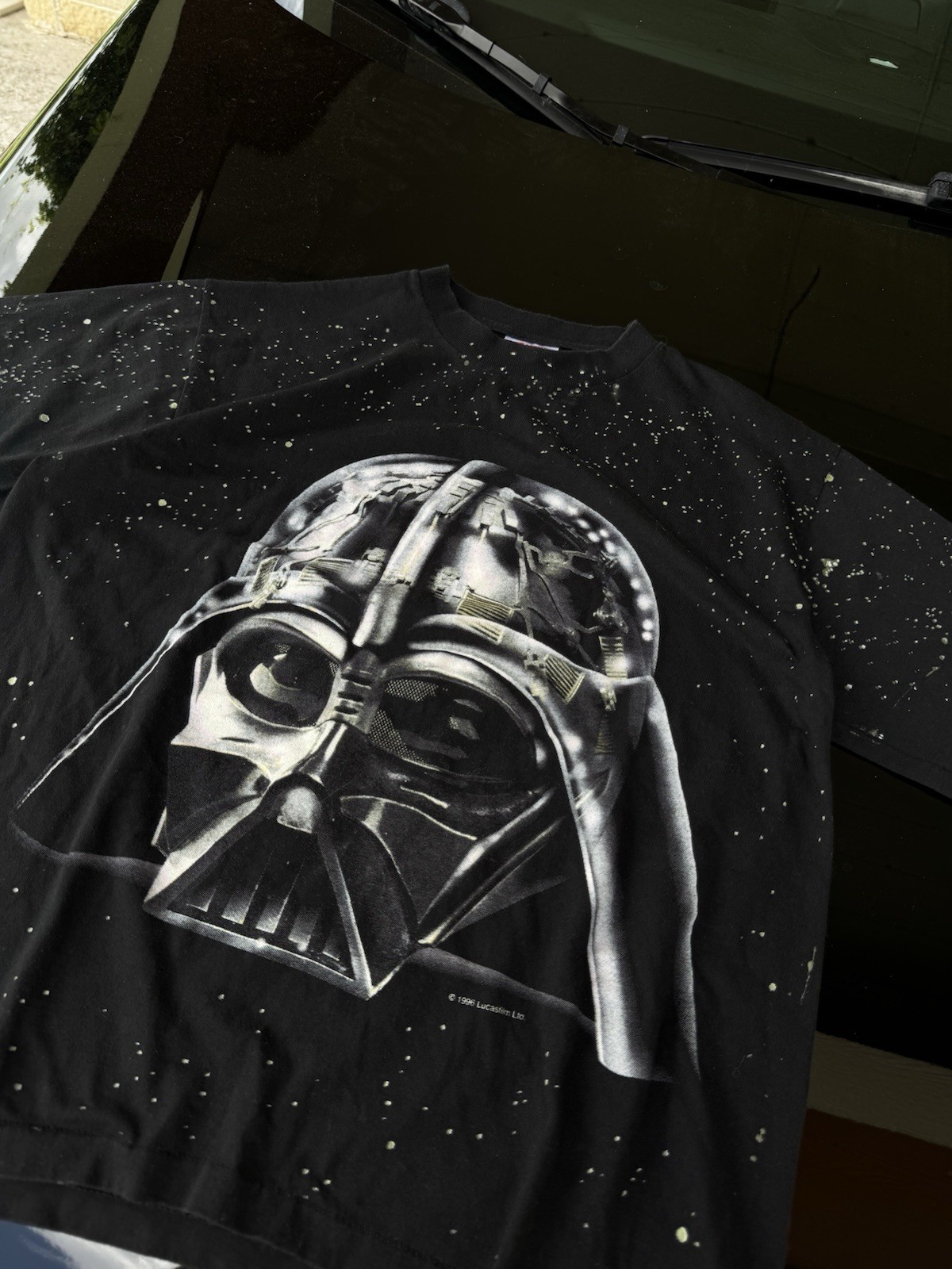 STAR WARS Black Darth Vader Men’s T-Shirt Size Small Lucasfilm Exclusive Black