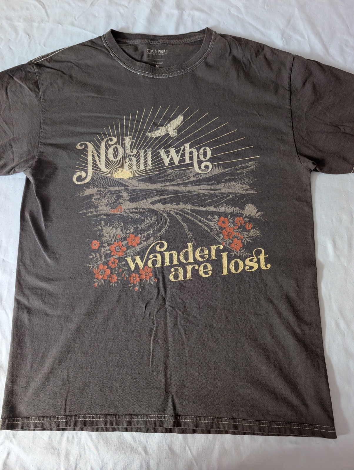 Cut & Paste Not All Who Wander Are Lost Shirt Medium Great Condition