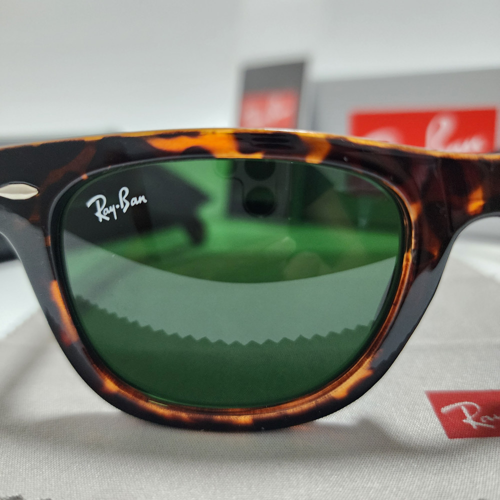 Ray-Ban Wayfarer RB2140 Sunglasses Glossy Black Frame Glass Green Lens 50mm