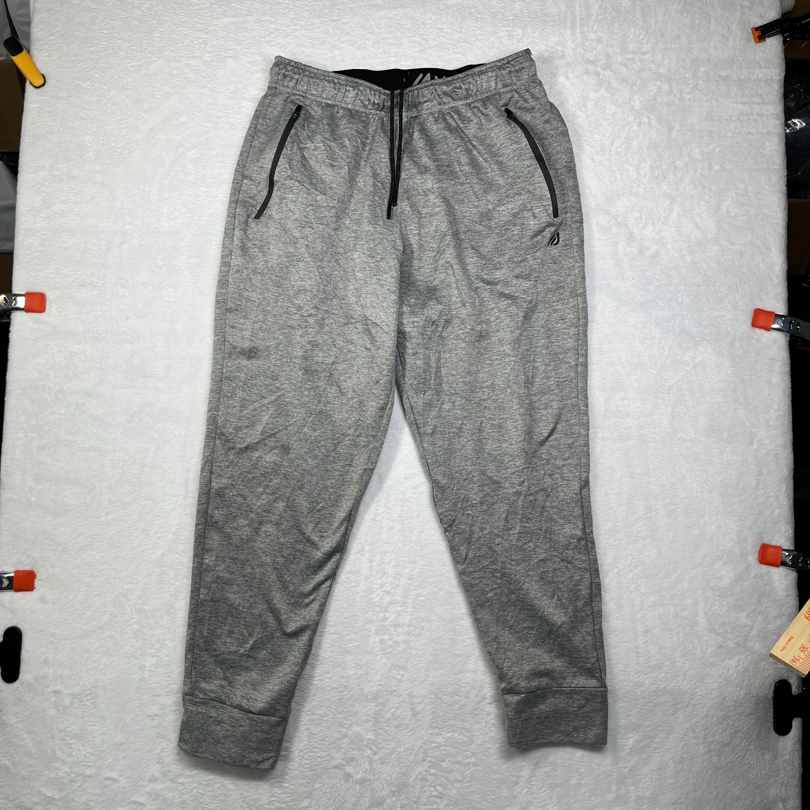 Eddie Bauer Mens Medium Gray Fleece Lined Stretch Mid Rise Training Athleisure