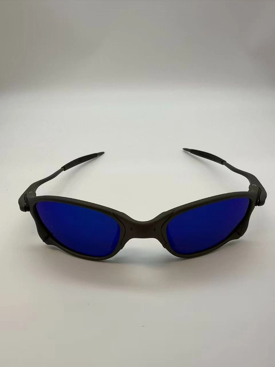 Oakley Juliet 2.0 X-Metal Ruby Blue Polarized Sunglasses Gray Frame