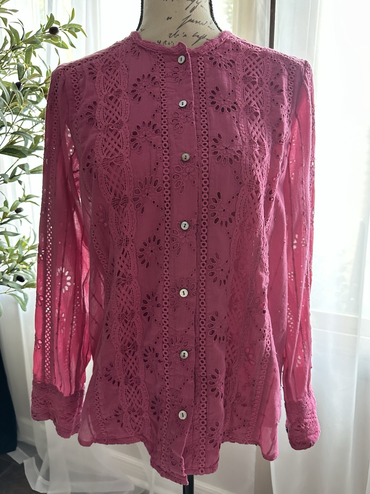 Sundance Pink Cotton Ruffle Embroidered Blouse Size M Boho Victorian Cottagecore
