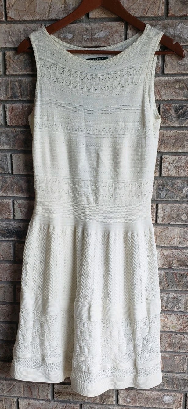 Lauren Ralph crocheted knit lvory Fit Flare Dress Size Medium Lined