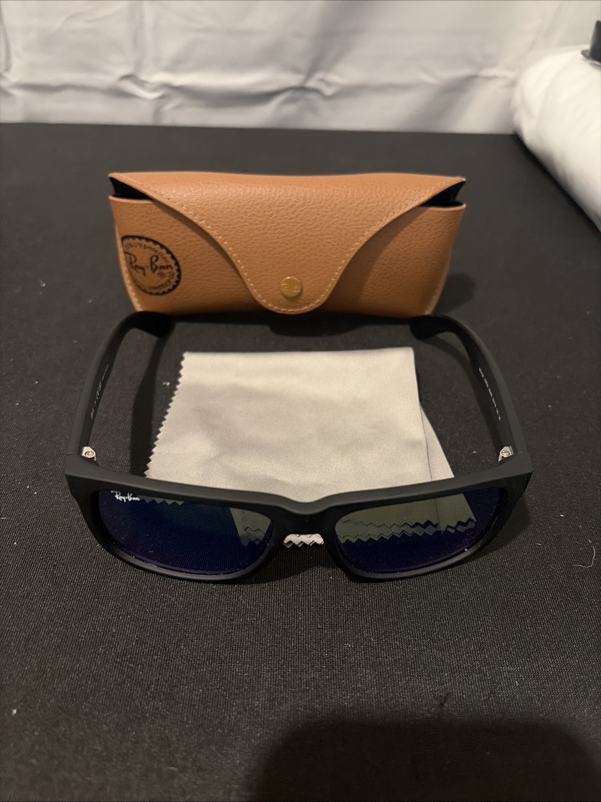 RAY-BAN JUSTIN RB4165 622/55 RUBBER BLACK BLUE FLASH MIRROR SUNGLASSES 54MM NEW