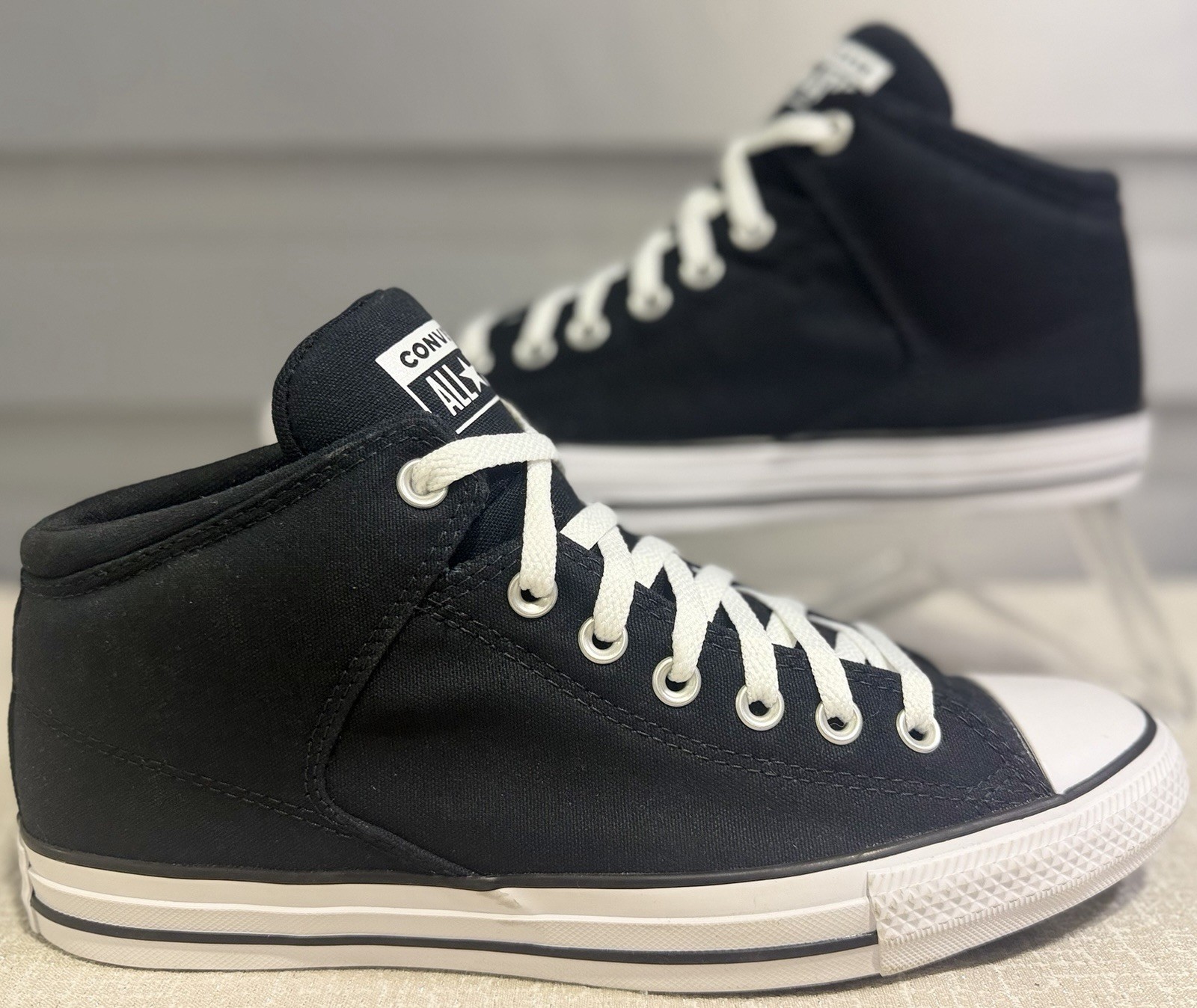 NEW – Converse CTAS High Street Hi ‘Black/White Sneakers – Men’s Size 10