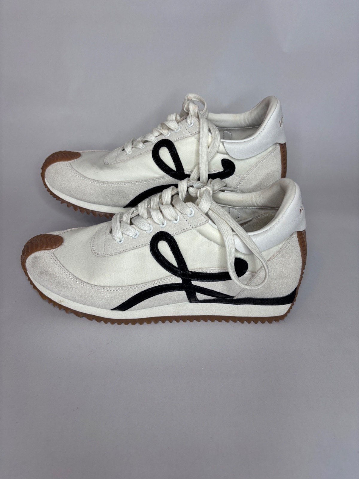 LOEWE Flow Runner Sneakers White & Black | EU 39 / US Women’s 8.5 | Worn Twice
