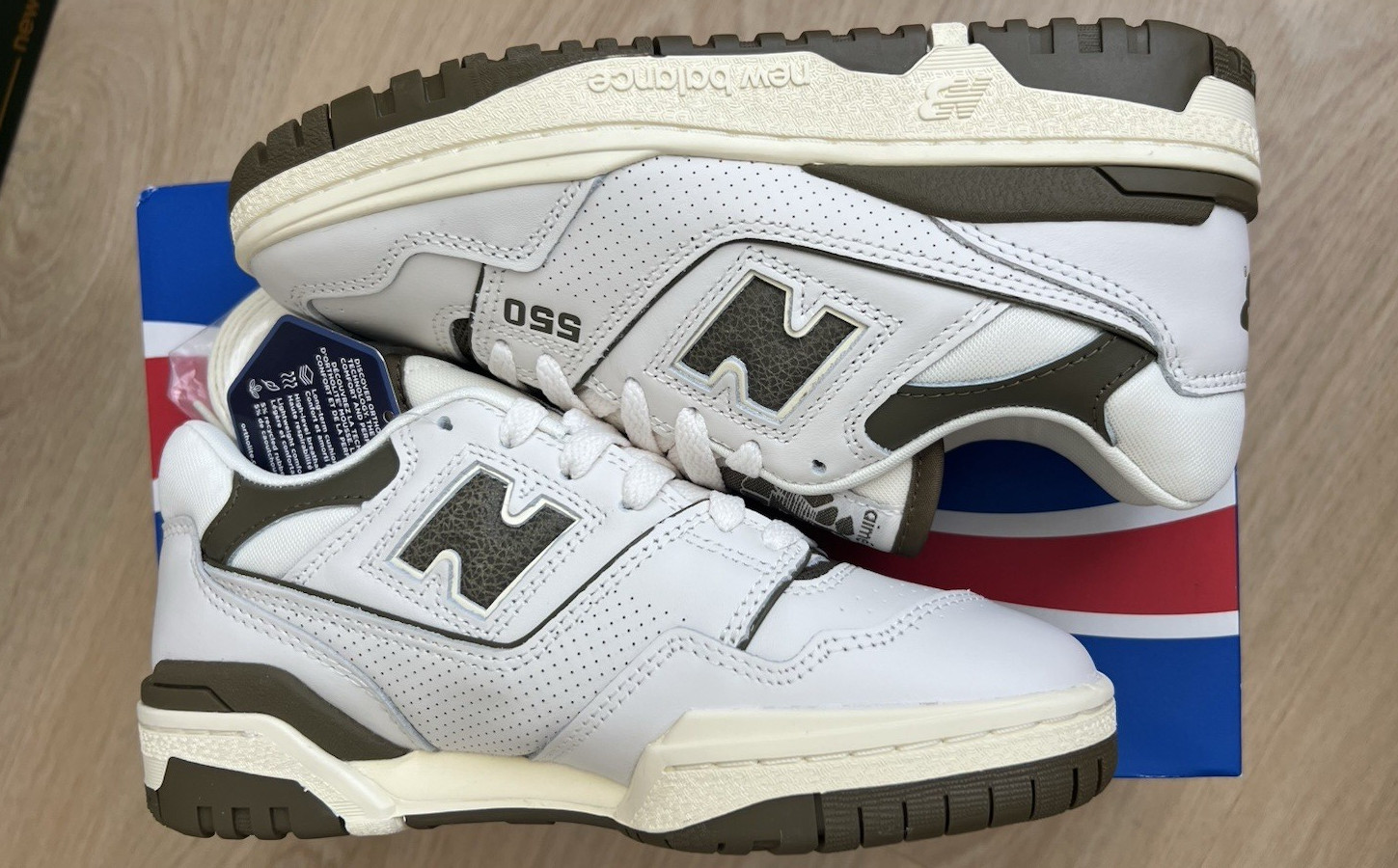 New Balance Aimé Leon Dore x 550 White/Olive Low Top Leather Sneaker BB550AD1
