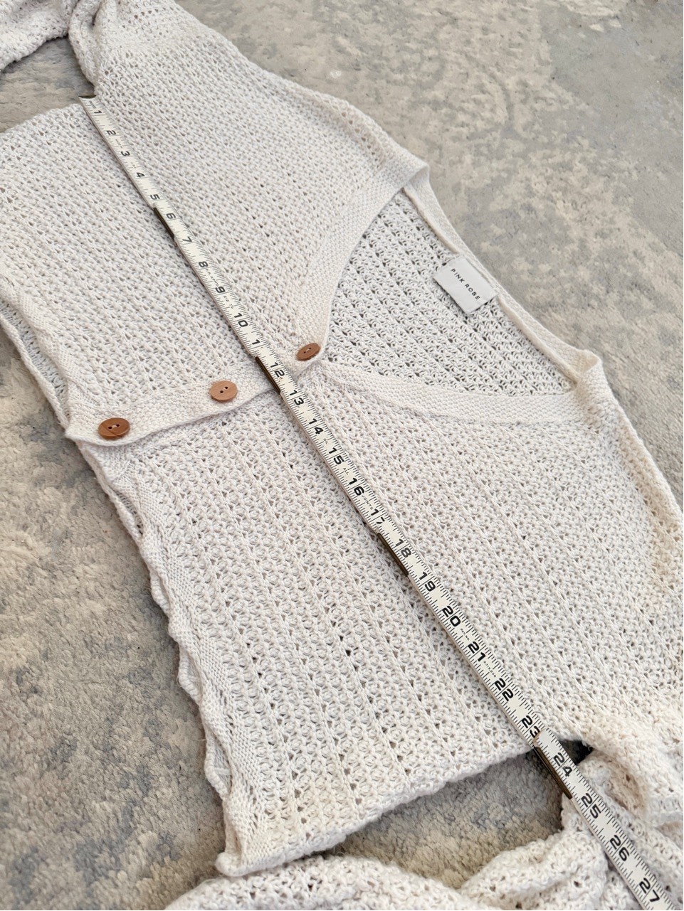 Y2K Boho Crochet Knit Cropped Cardigan Shrug Open Knit Wooden Buttons Size M