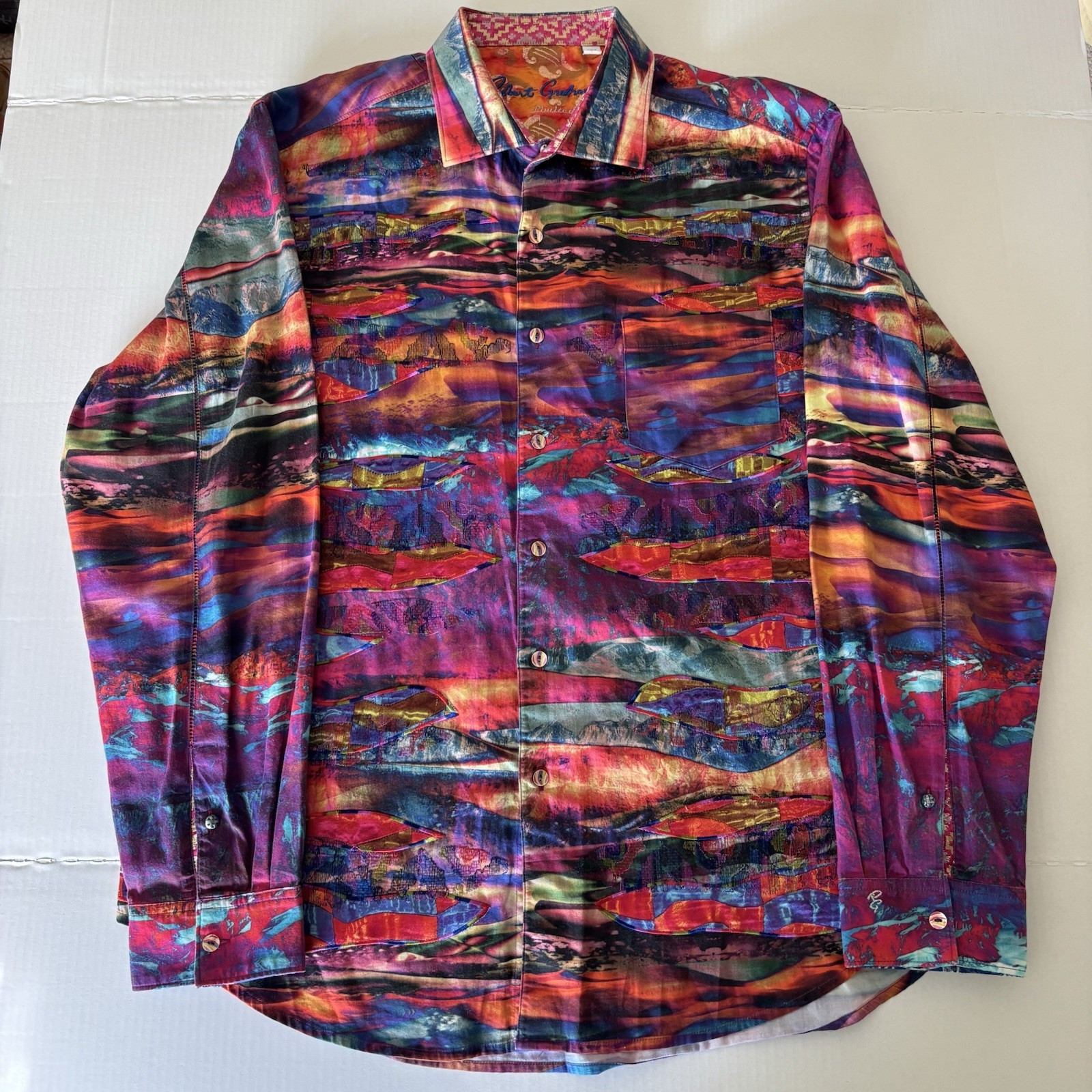 Robert Graham Limited Edition CAPTAINS DESERT Men’s Size XL Long Sleeve