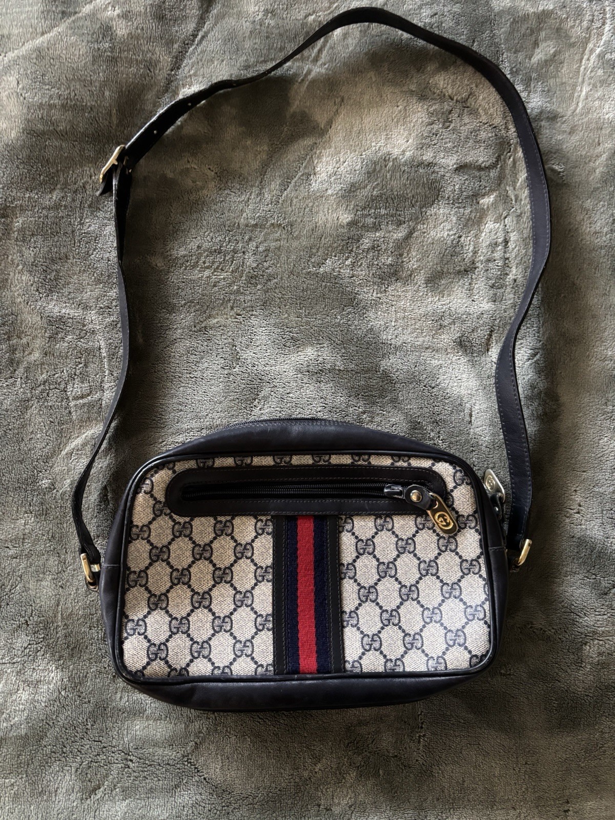 Gucci Crossbody Bag
