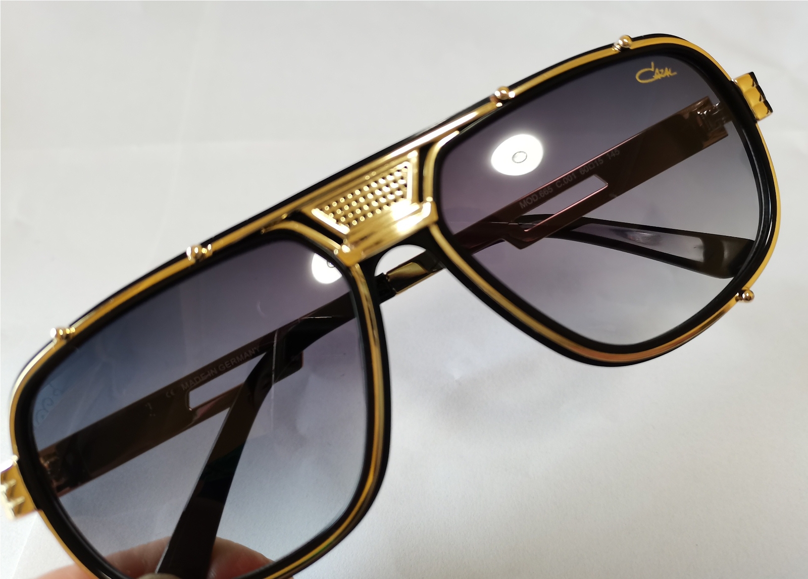 CAZAL SUNGLASSES Legends FRAME GREY GRADIENT LENSES 665 Black-Gold US Shipping