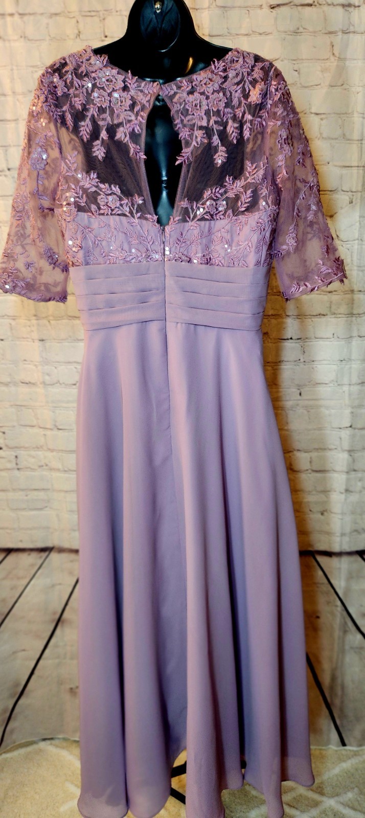 The Loretta Collection “Lilac & Lace” Chiffon Formal Gown (Size 8/10 – Medium)