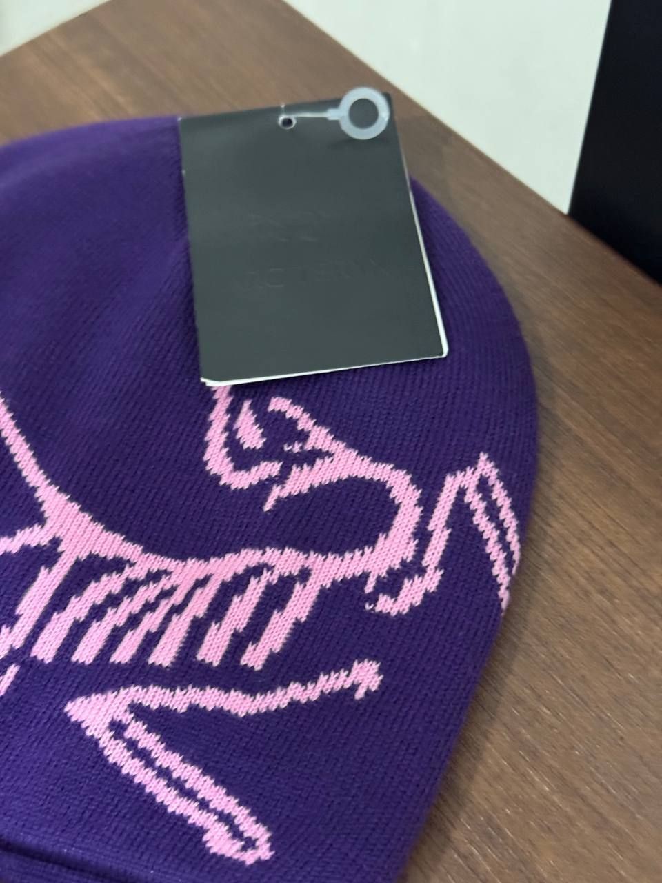 Arc’teryx Purple Merino Wool Beanie Bird Head Toque Outdoor Winter Hat NWT