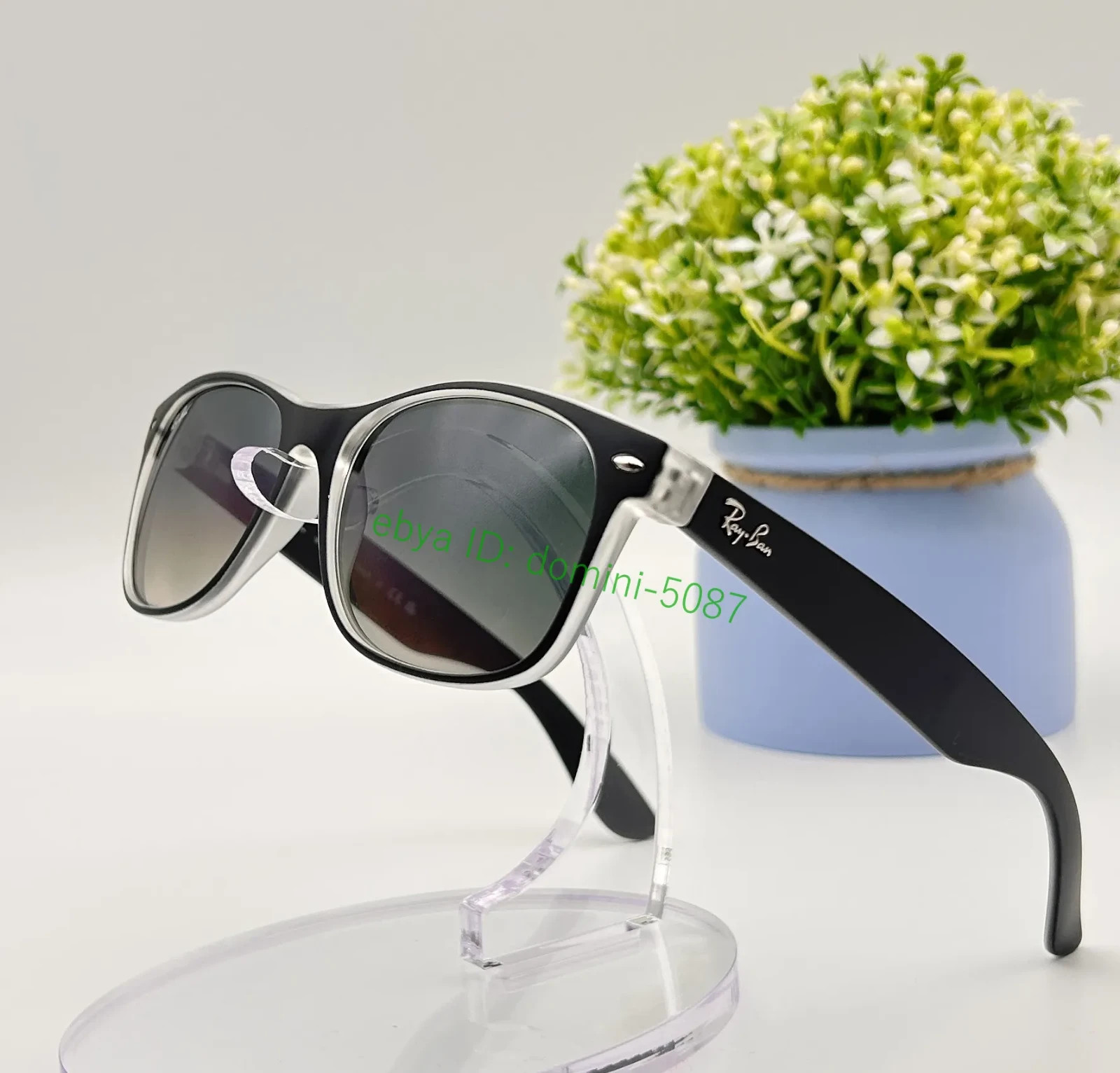Ray-Ban RB2132 New Wayfarer Classic Sunglasses 55-18 Grey Gradient Lens UV400