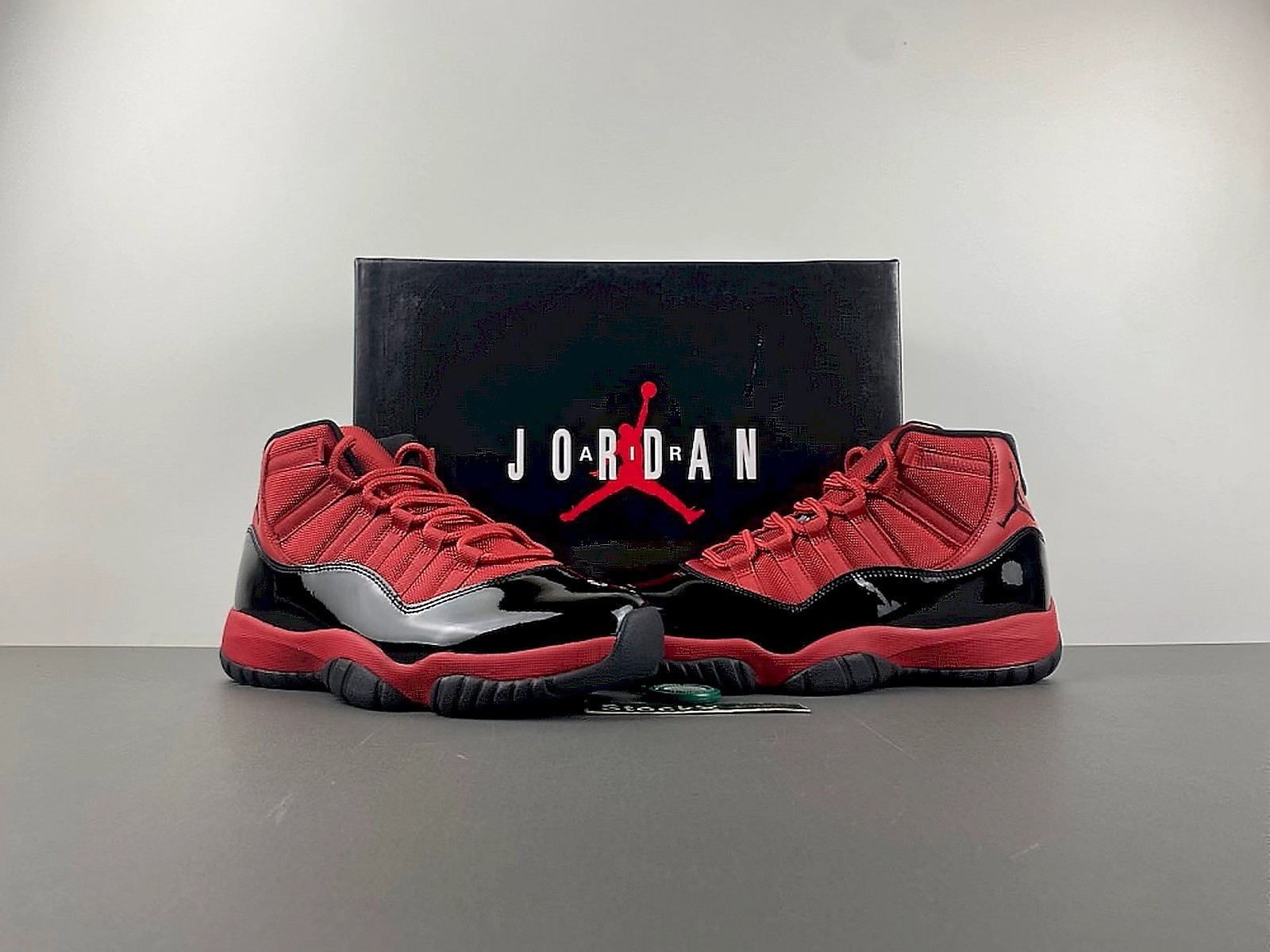 Nike Air Jordan 11 Retro 72-10 Men’s Black Glossy Athletic Shoes