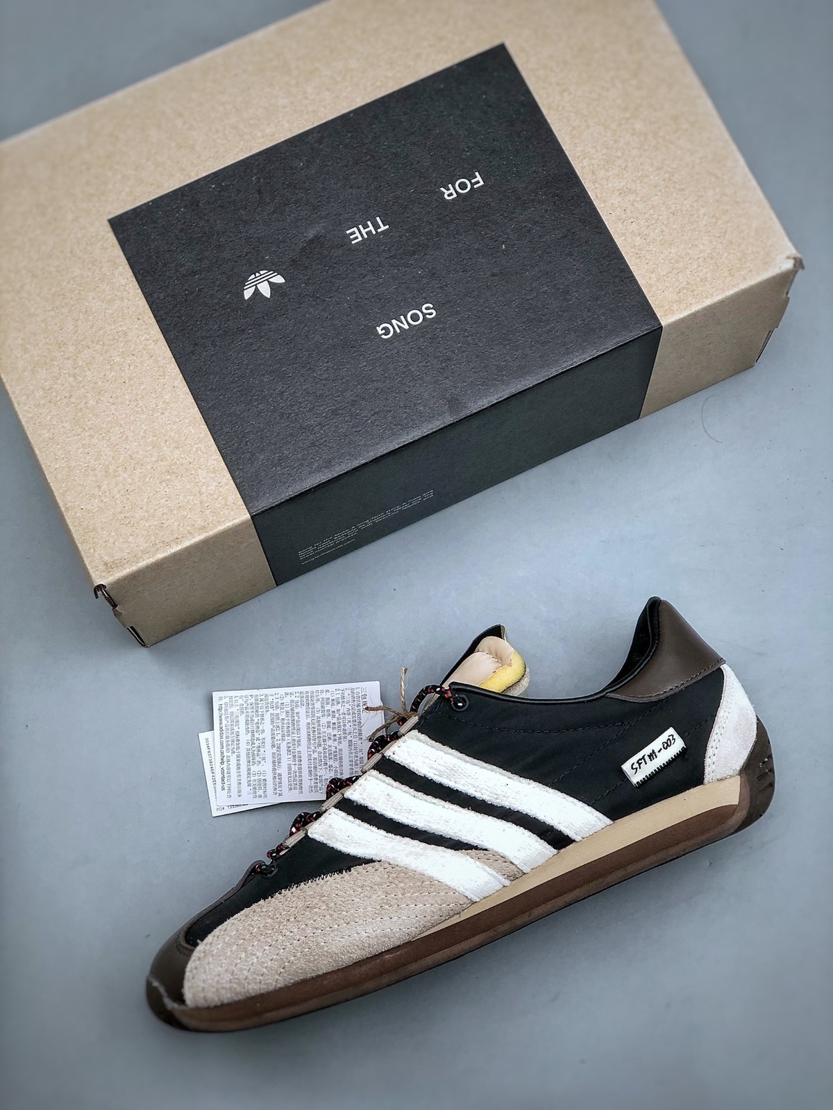 Song for the Mute Country OG Low Trainers Core Men’s ID3546