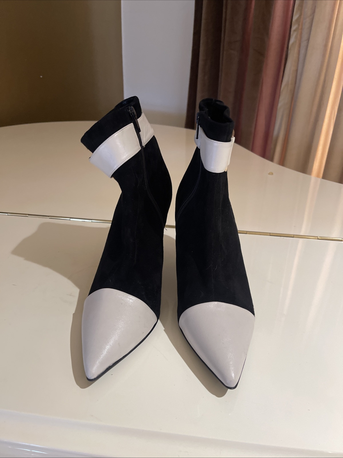 Bruno magli alessia suede ankle boots size 40.5 Eur 10.5 US
