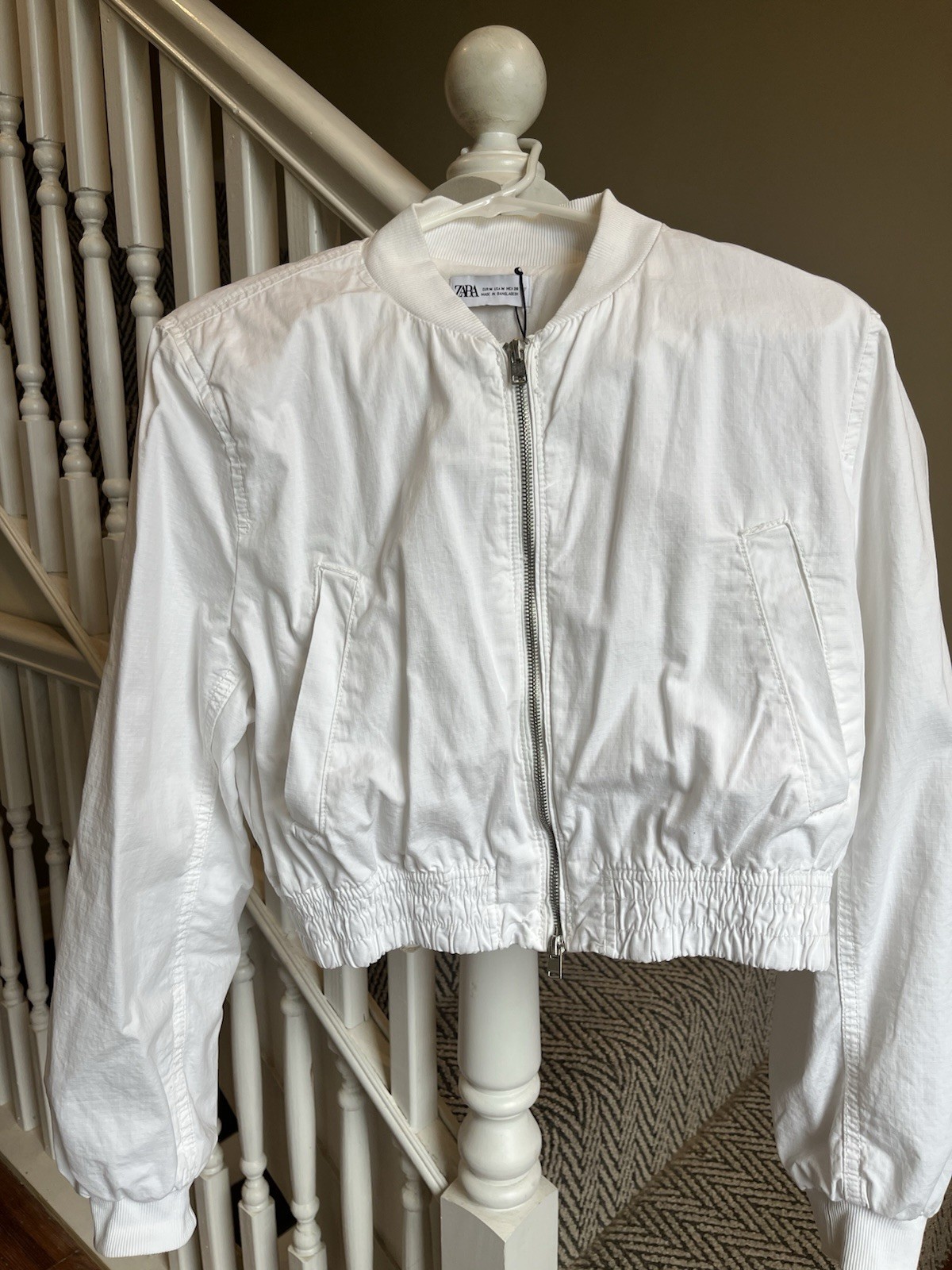 Zara Women’s White Bomber Jacket Full Zip Pockets Long Sleeve M