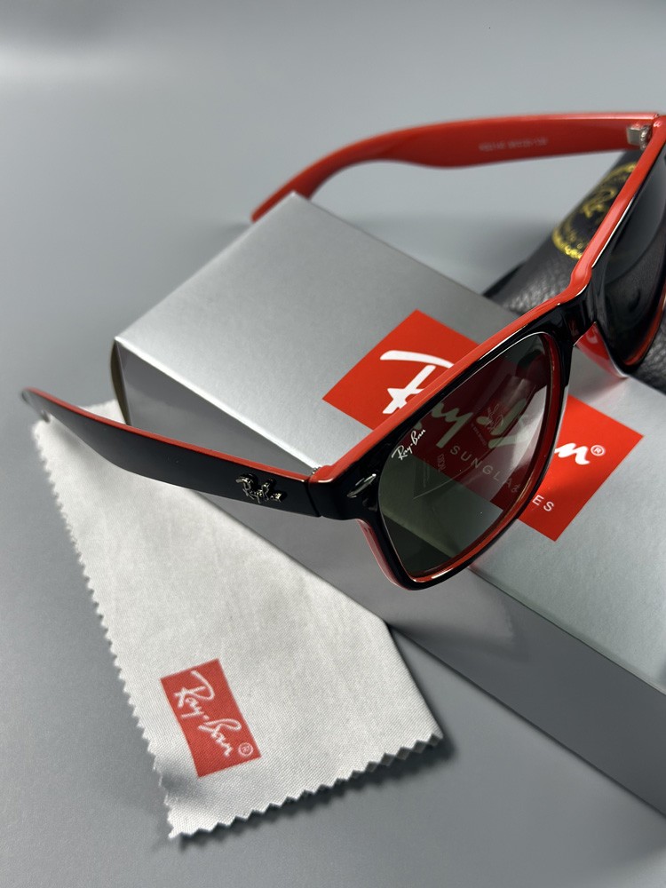 Ray-Ban Wayfarer RB2140 Black Red Edition Sunglasses Green Lenses & Accessories