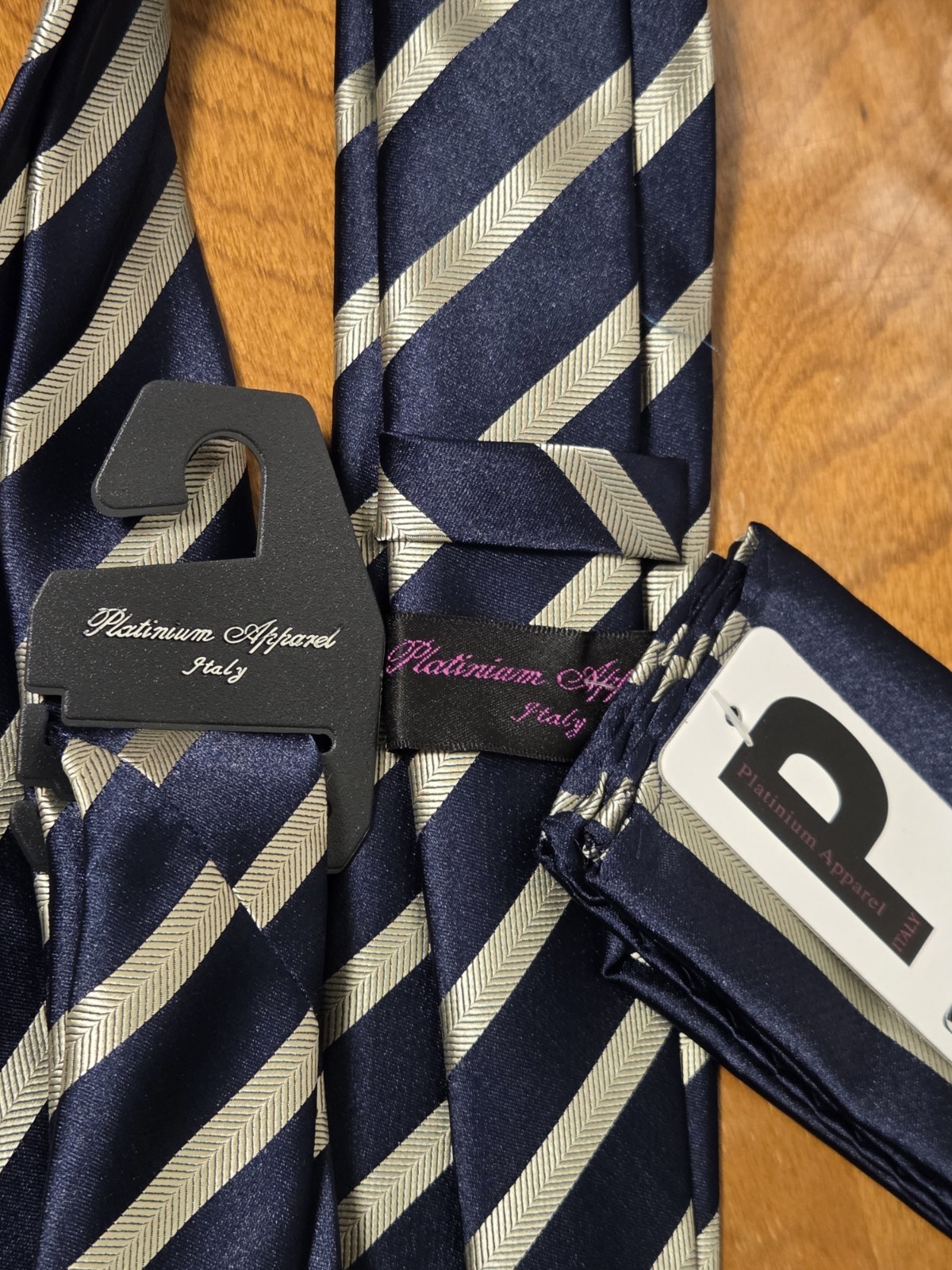 Fathers Day Gift Set White Buttoned Shirt XL/17 Navy Blue/Gold Tie+Greeting Card